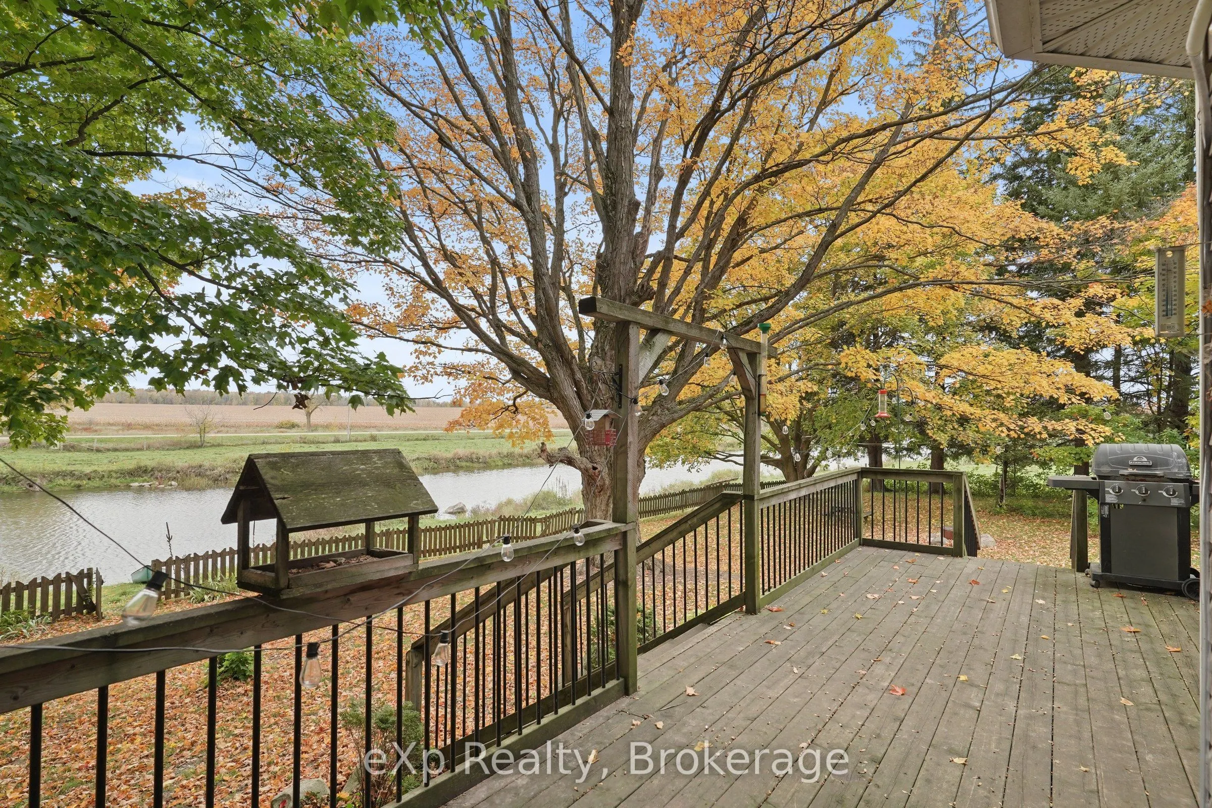 42123 Amberley Road