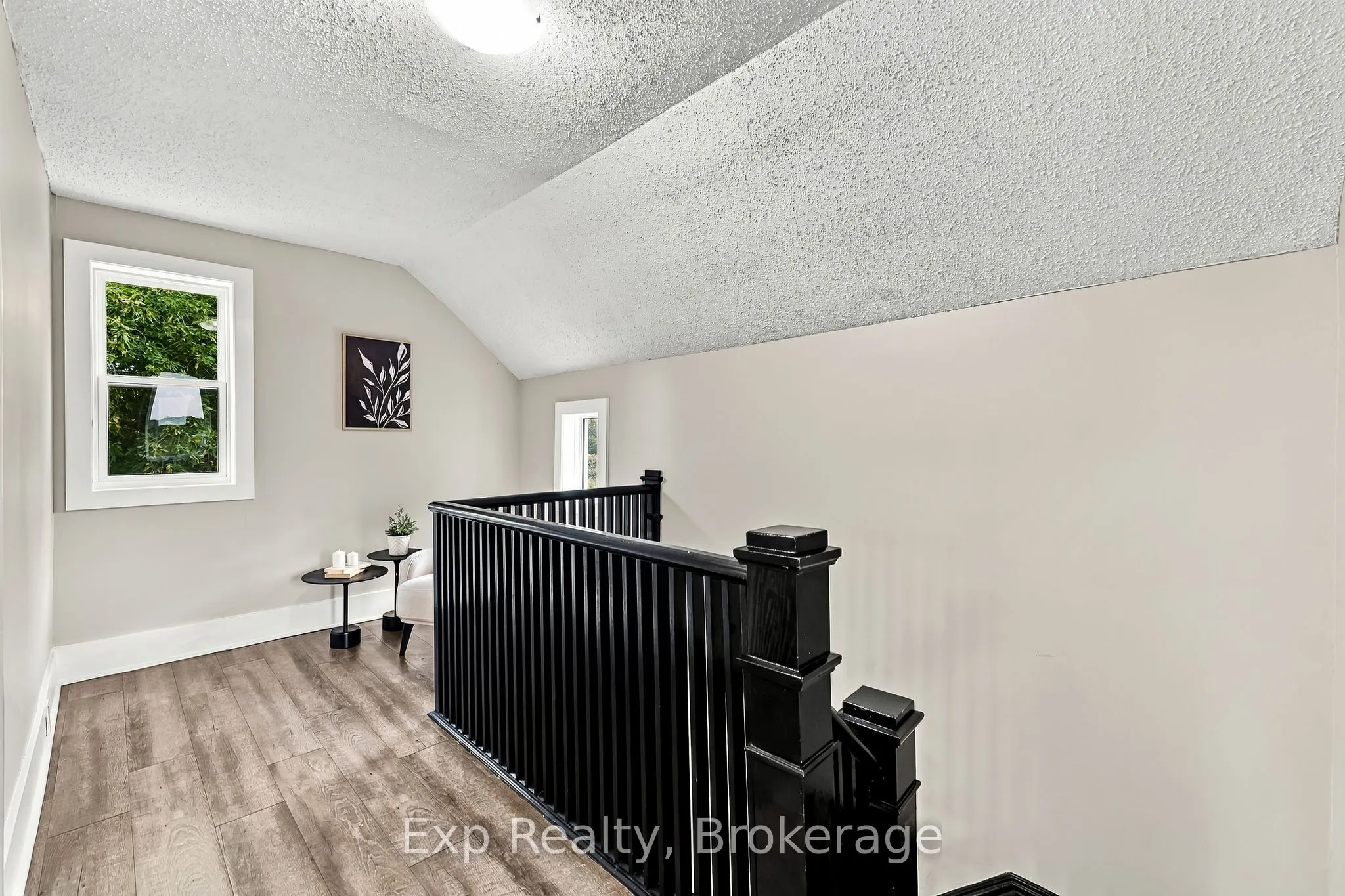 6397 Old Highway 2
