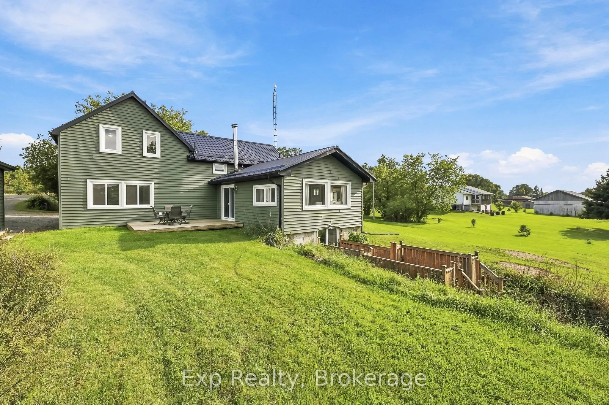 6397 Old Highway 2