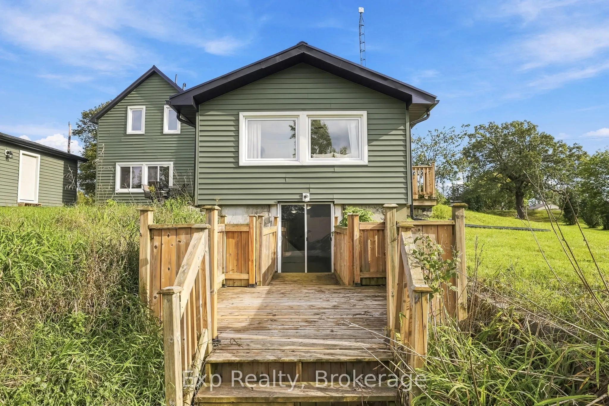 6397 Old Highway 2
