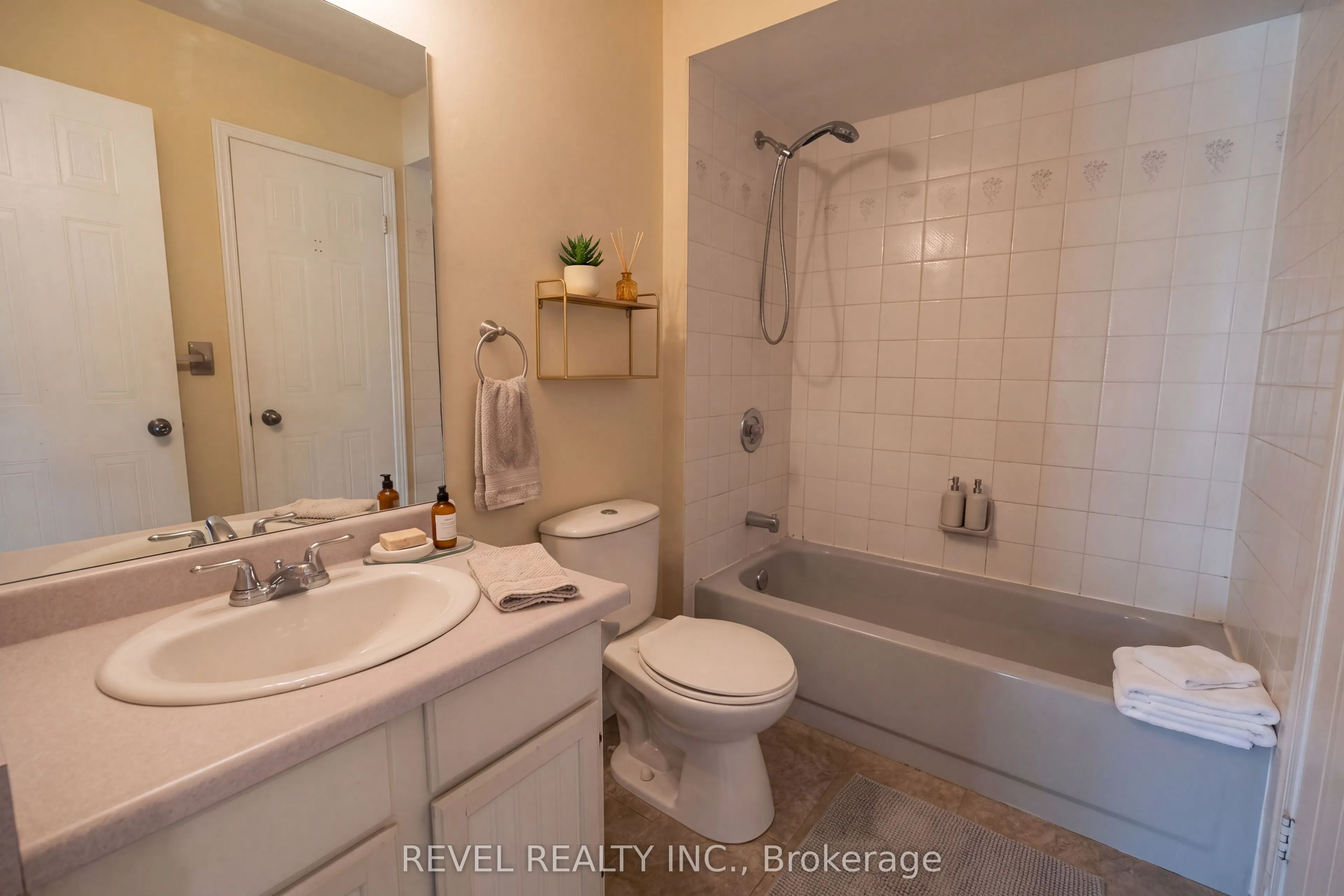 176 TOWERHILL Road