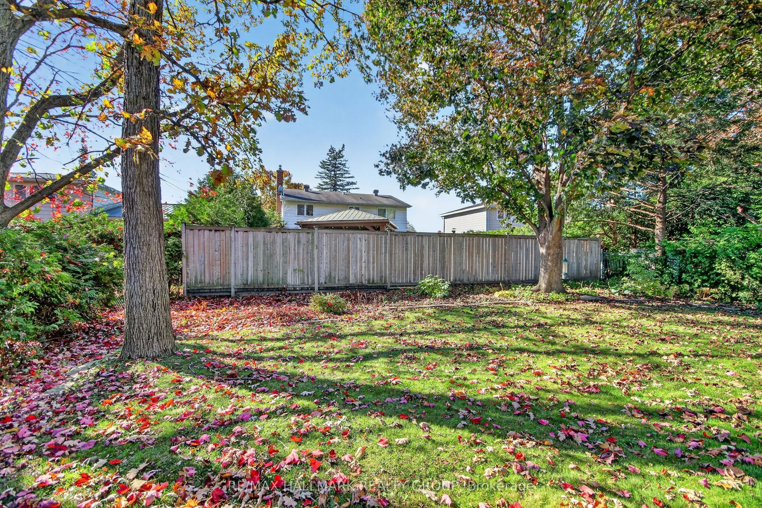 8 Burnview Crescent