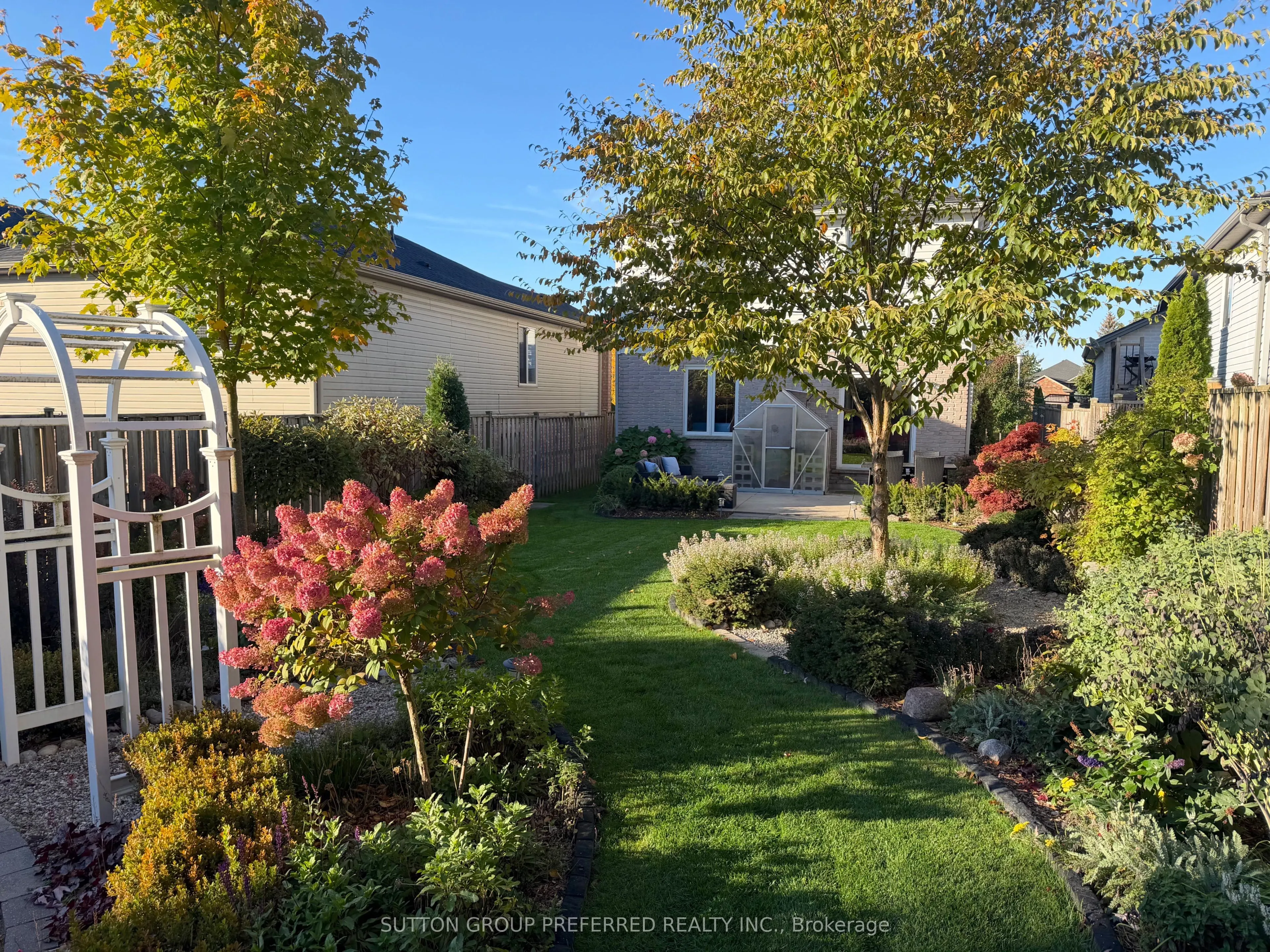 1882 Father Dalton Avenue