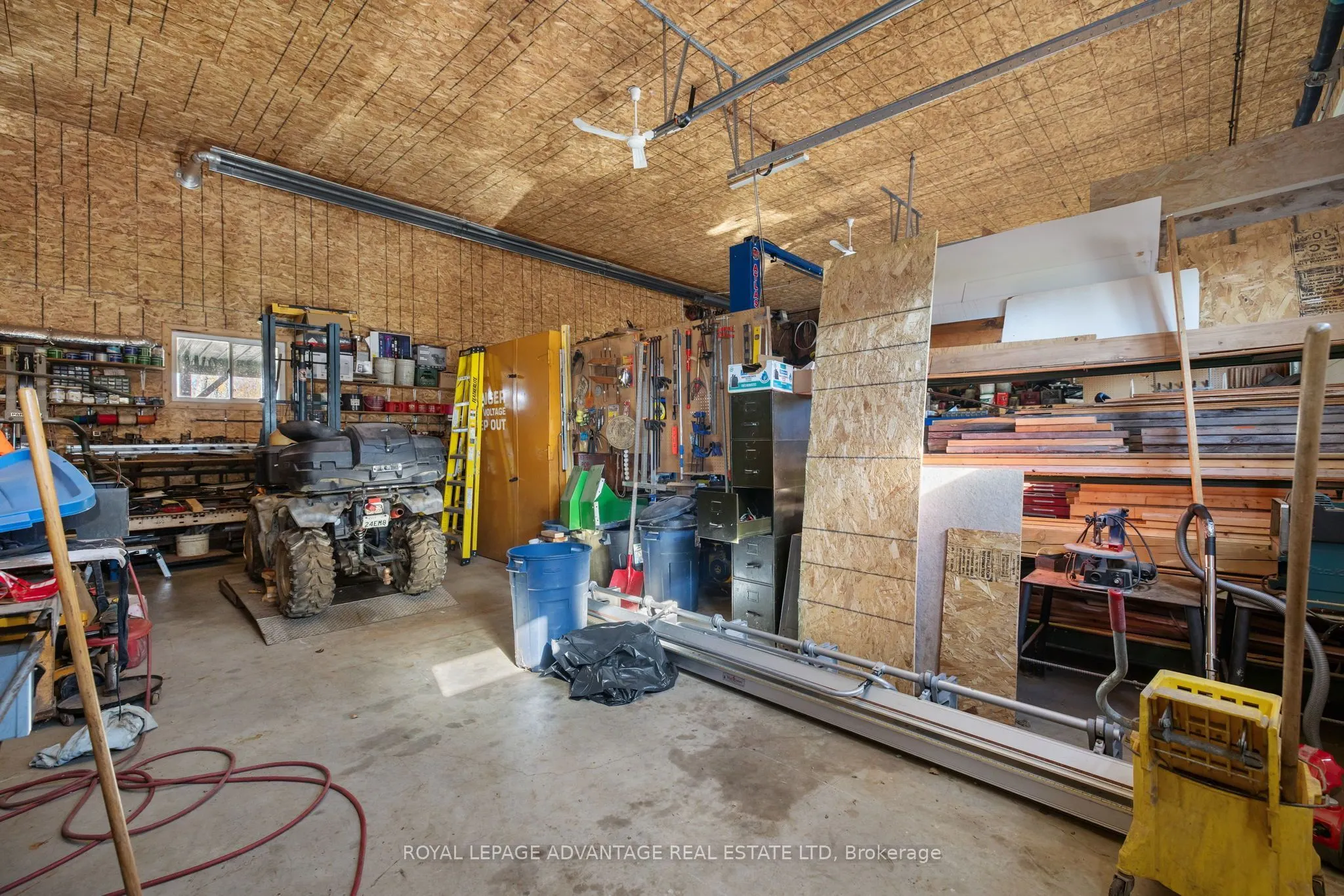 3678 Highway 43 W Road