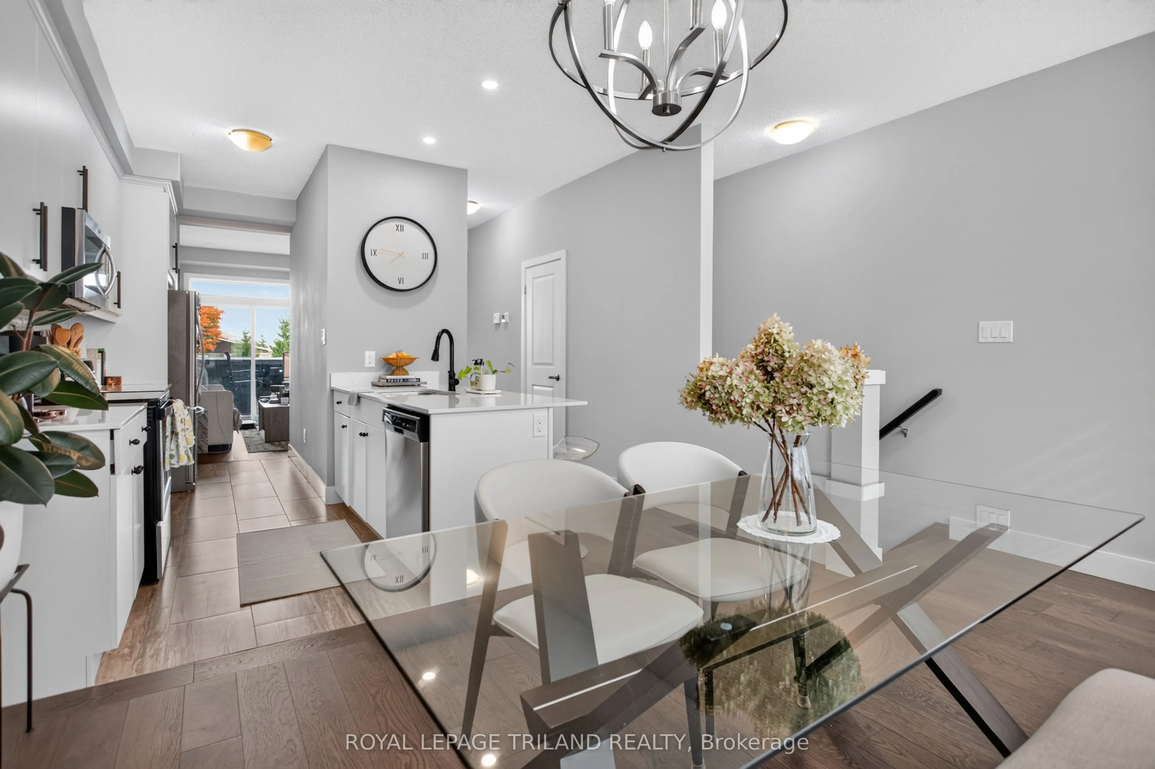 2070 Meadowgate Boulevard #102