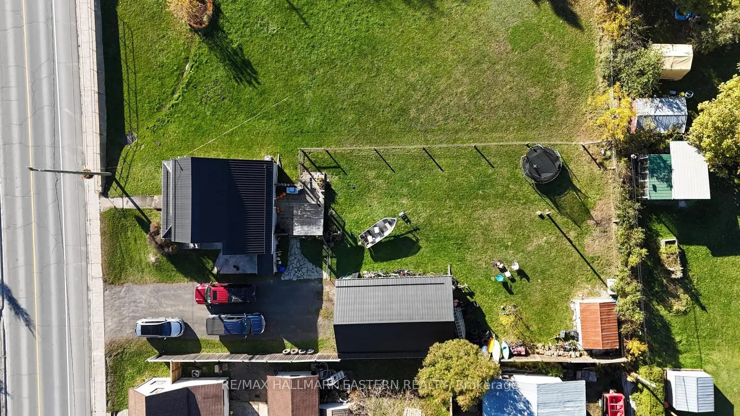 59 Ottawa Street E