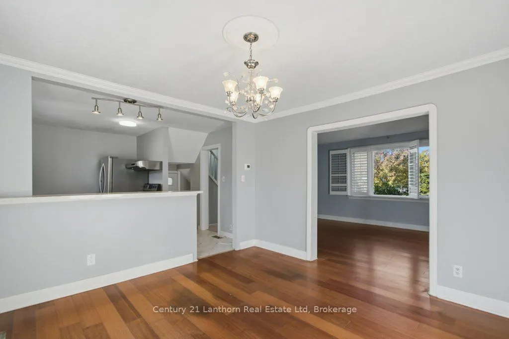 1 Clarke Boulevard