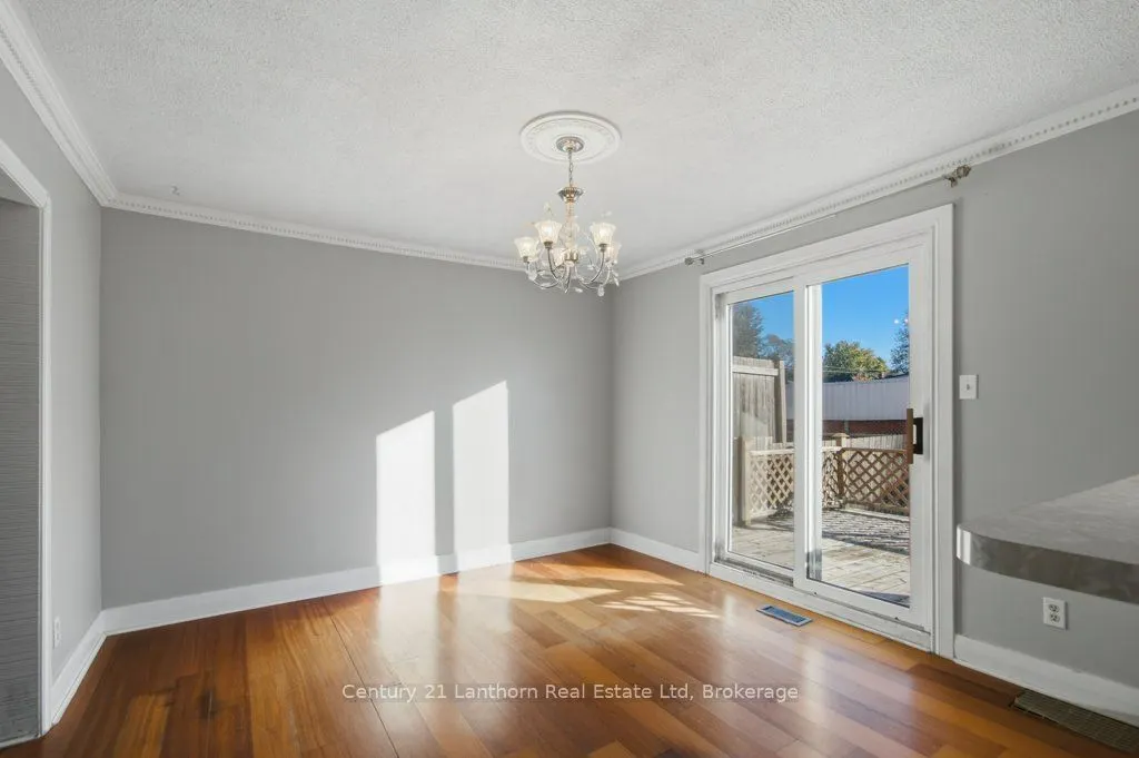 1 Clarke Boulevard