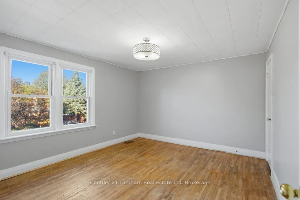 1 Clarke Boulevard