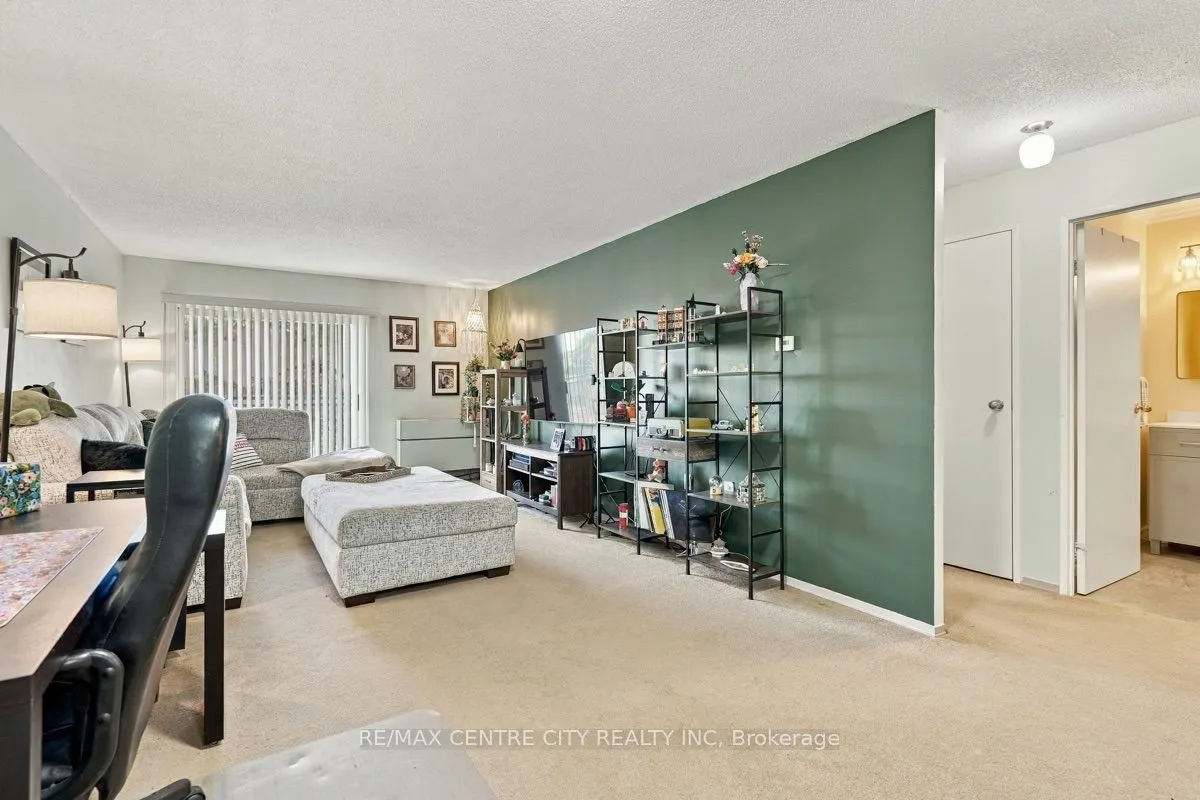 858 Commissioners Road E #506