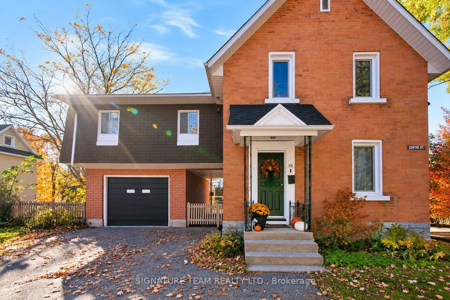 376 Centre Street