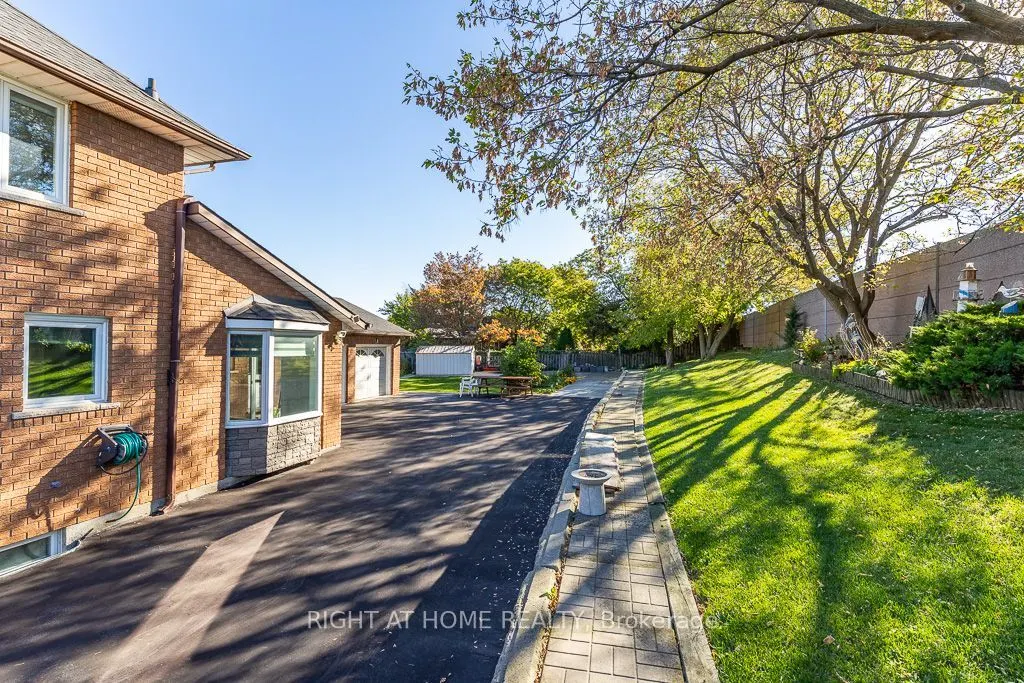 468 Dewitt Road