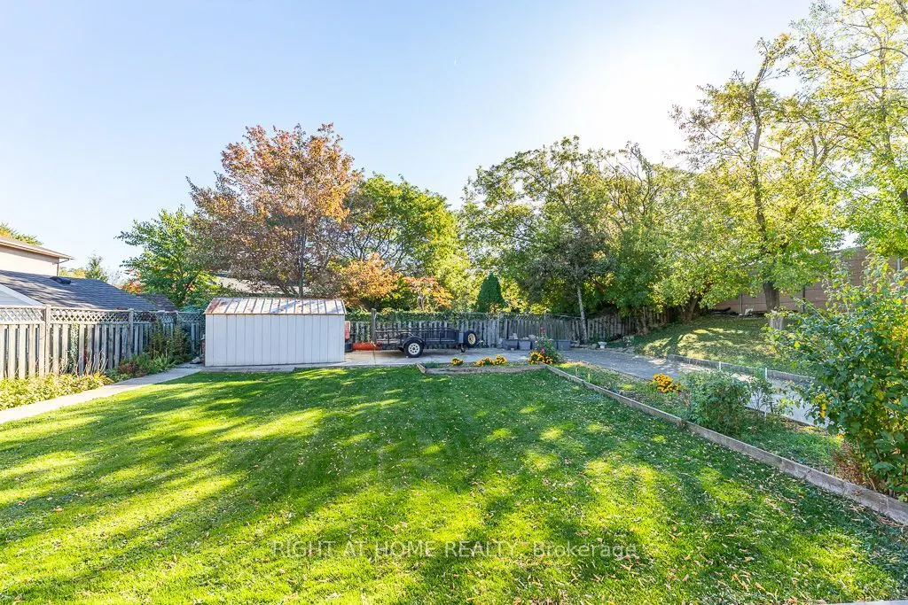 468 Dewitt Road