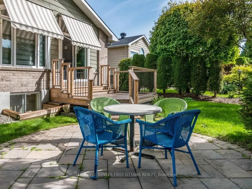 57 Amberlakes Drive