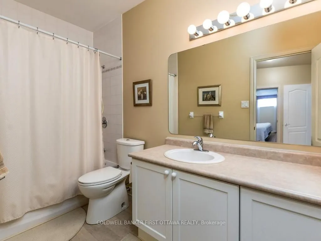 57 Amberlakes Drive