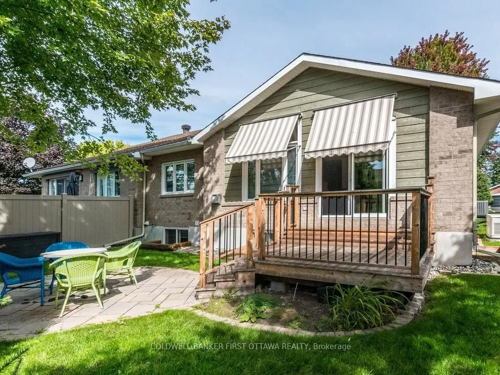 57 Amberlakes Drive