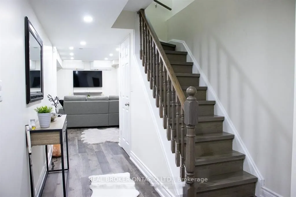 183 Penny Lane