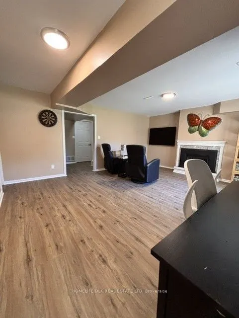 18 Country Club Place #52