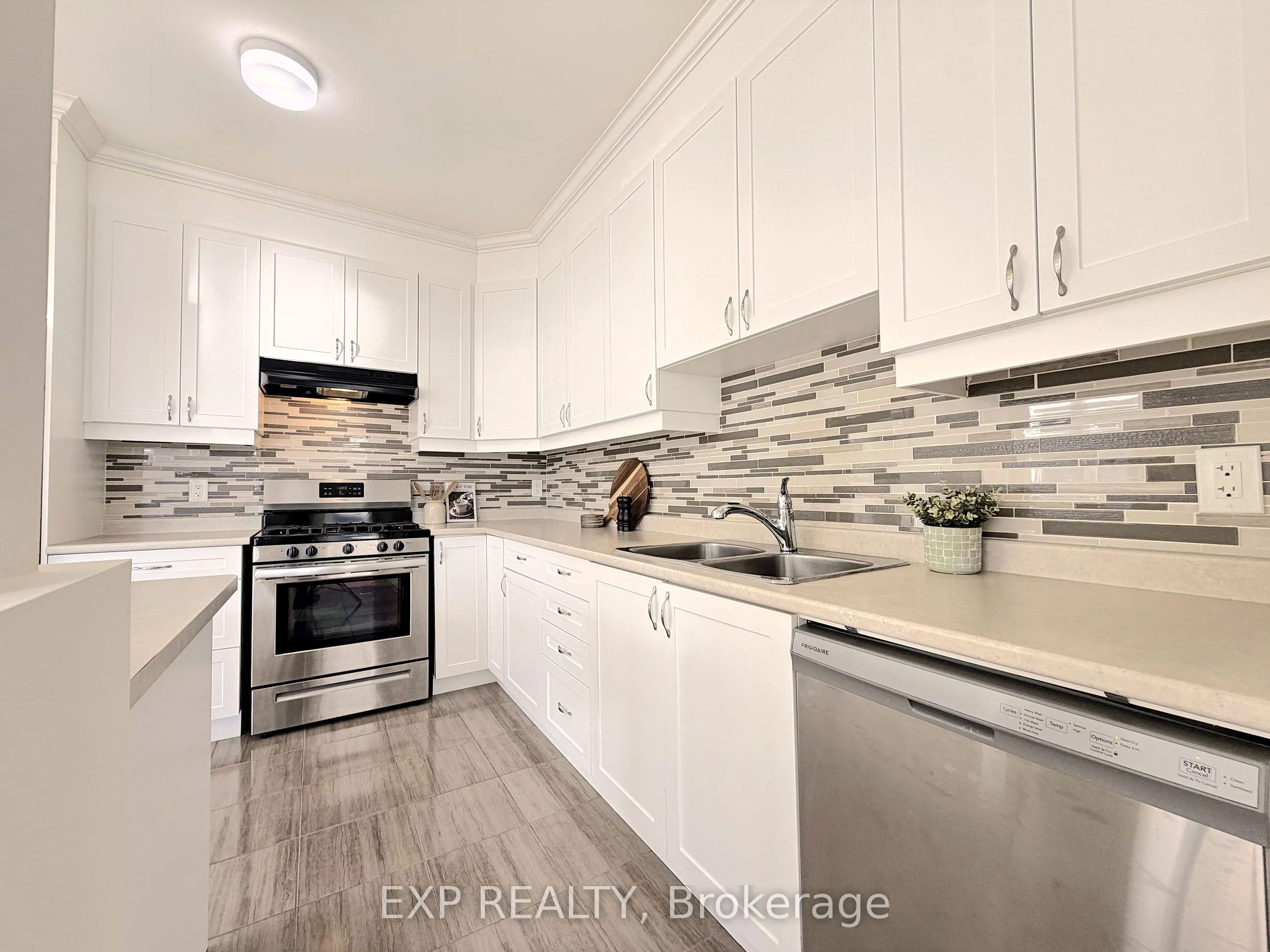 591 Catleaf Row