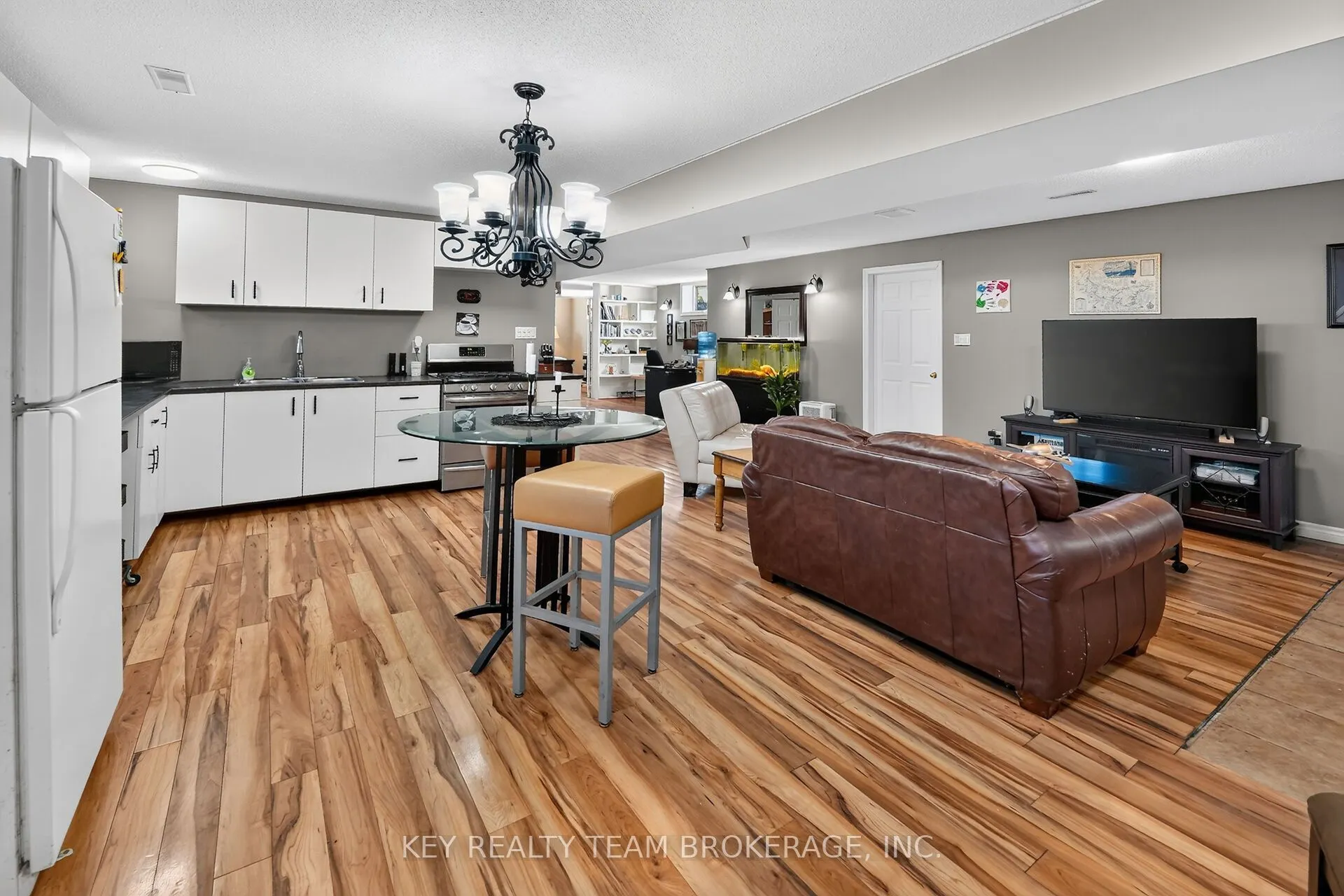 3216 Hall Road