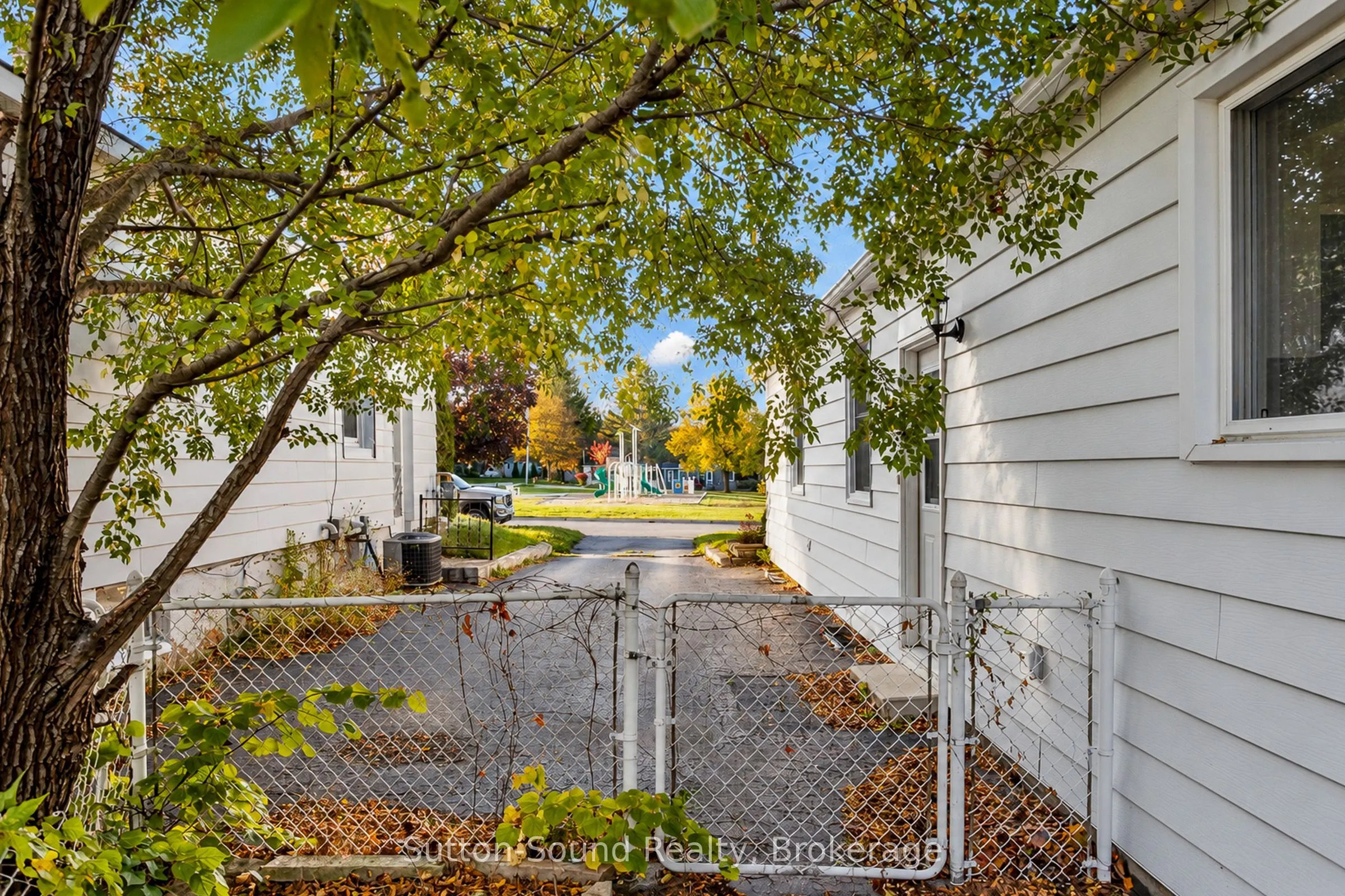 720 5th St East Street E