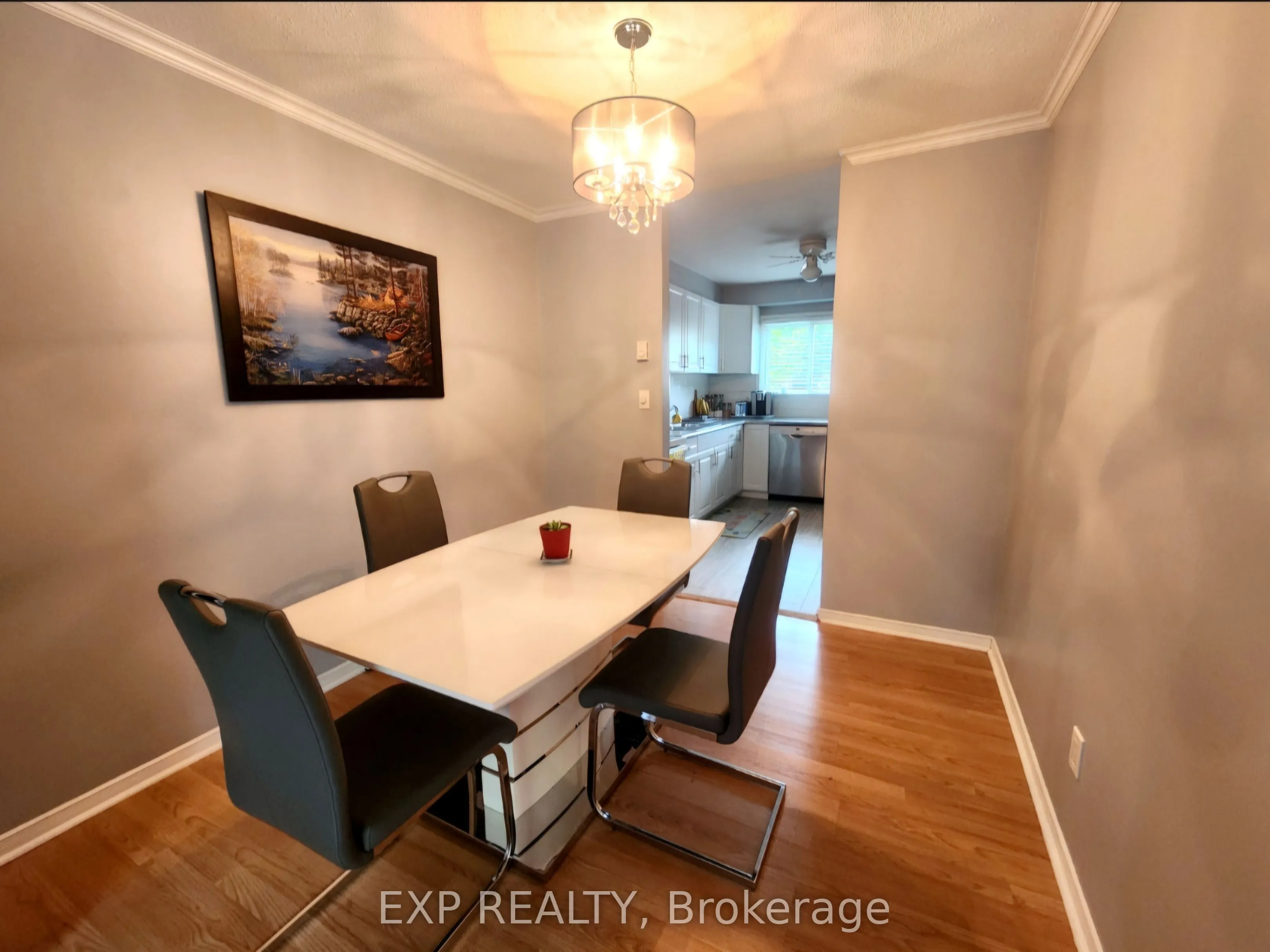 38 Elma Street #27