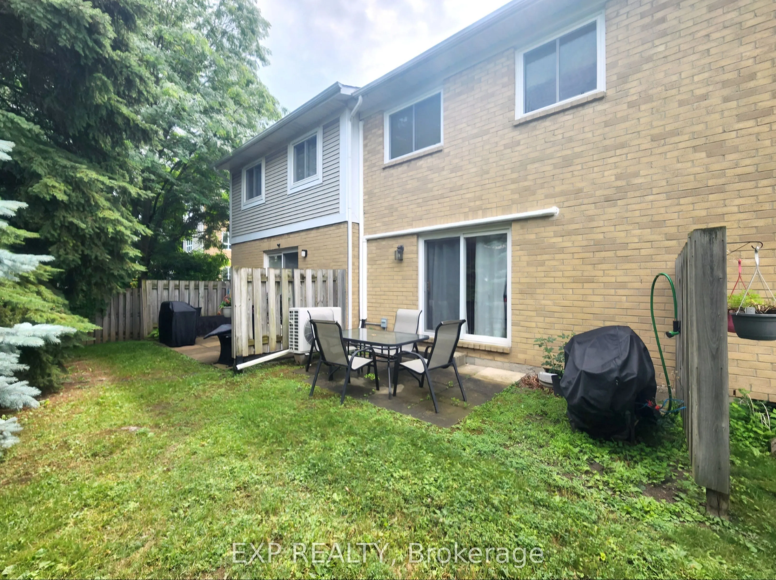 38 Elma Street #27