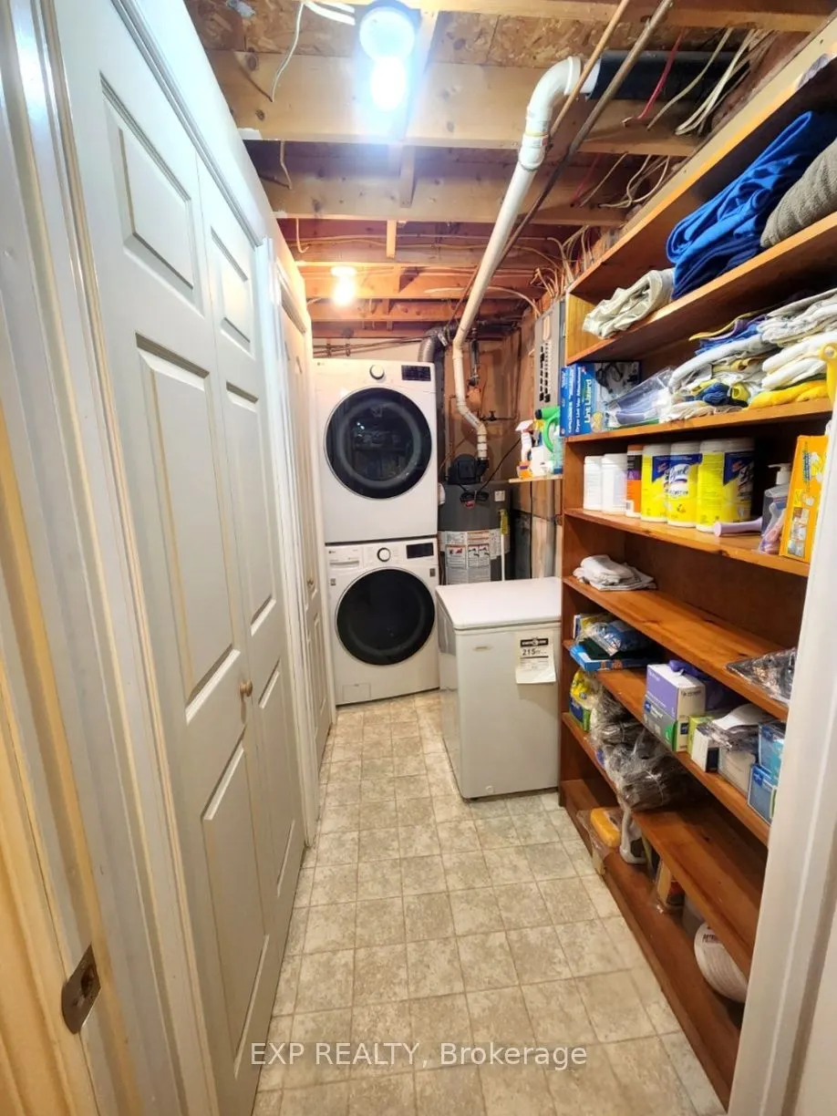 38 Elma Street #27