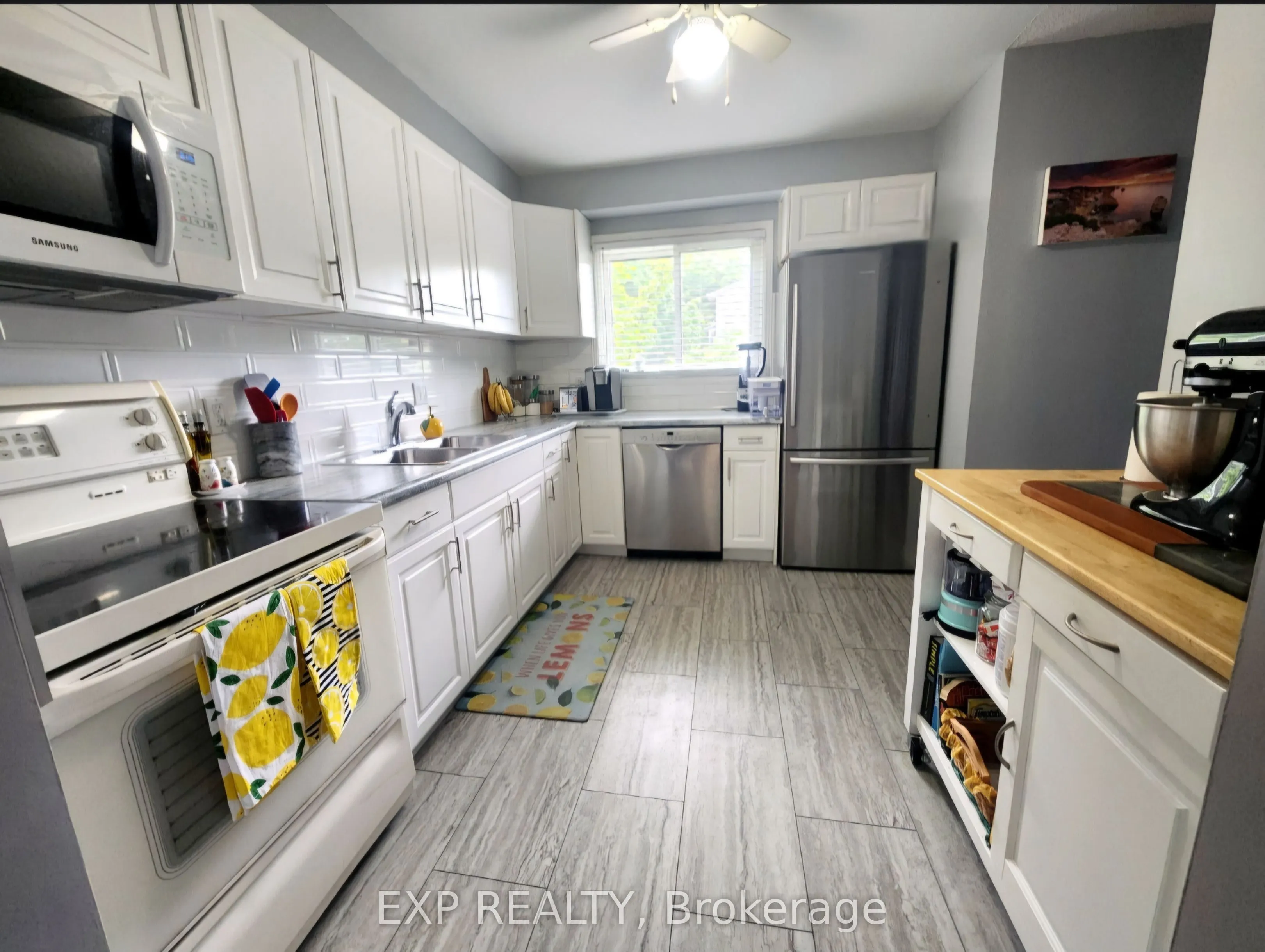 38 Elma Street #27