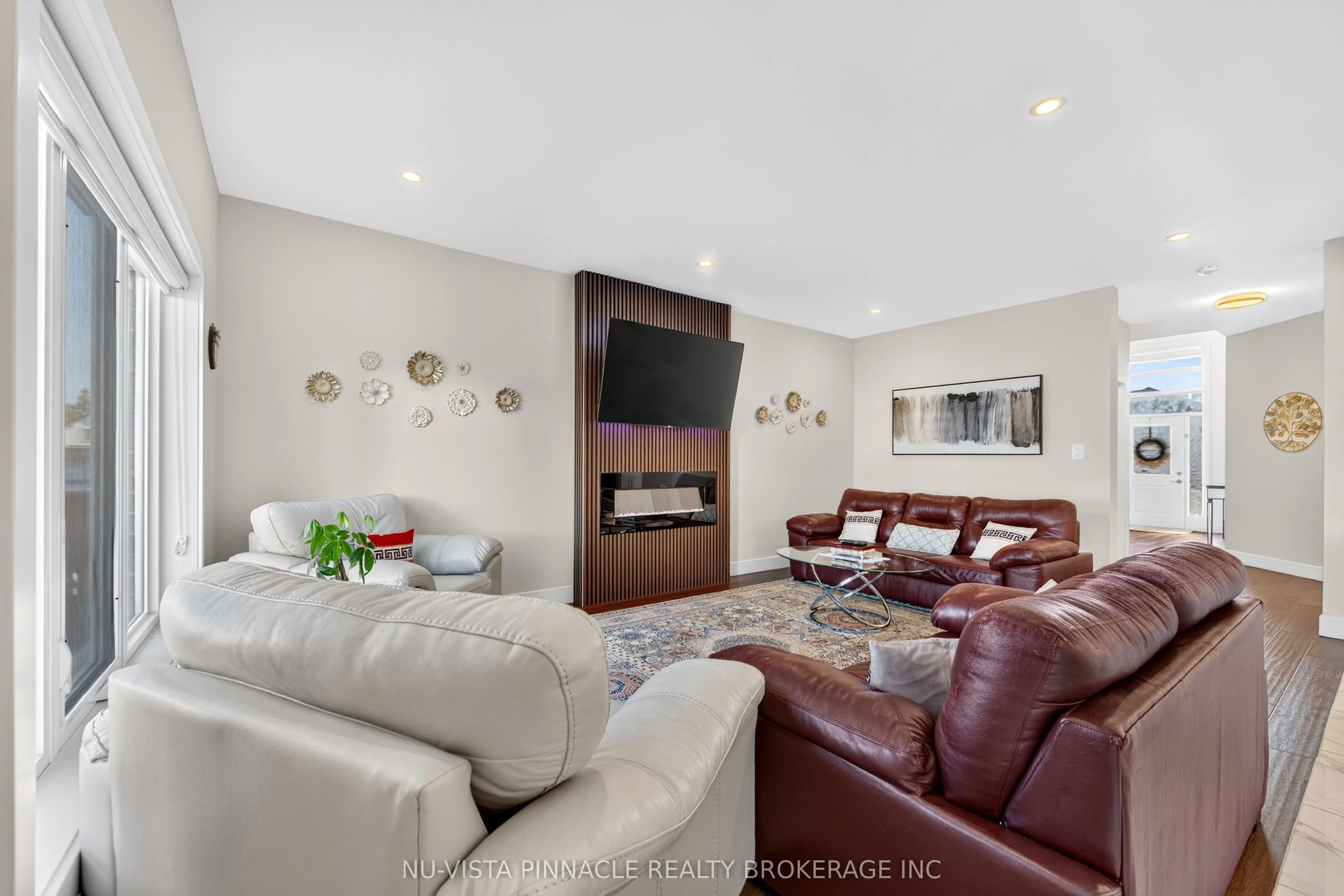 2912 Petty Road