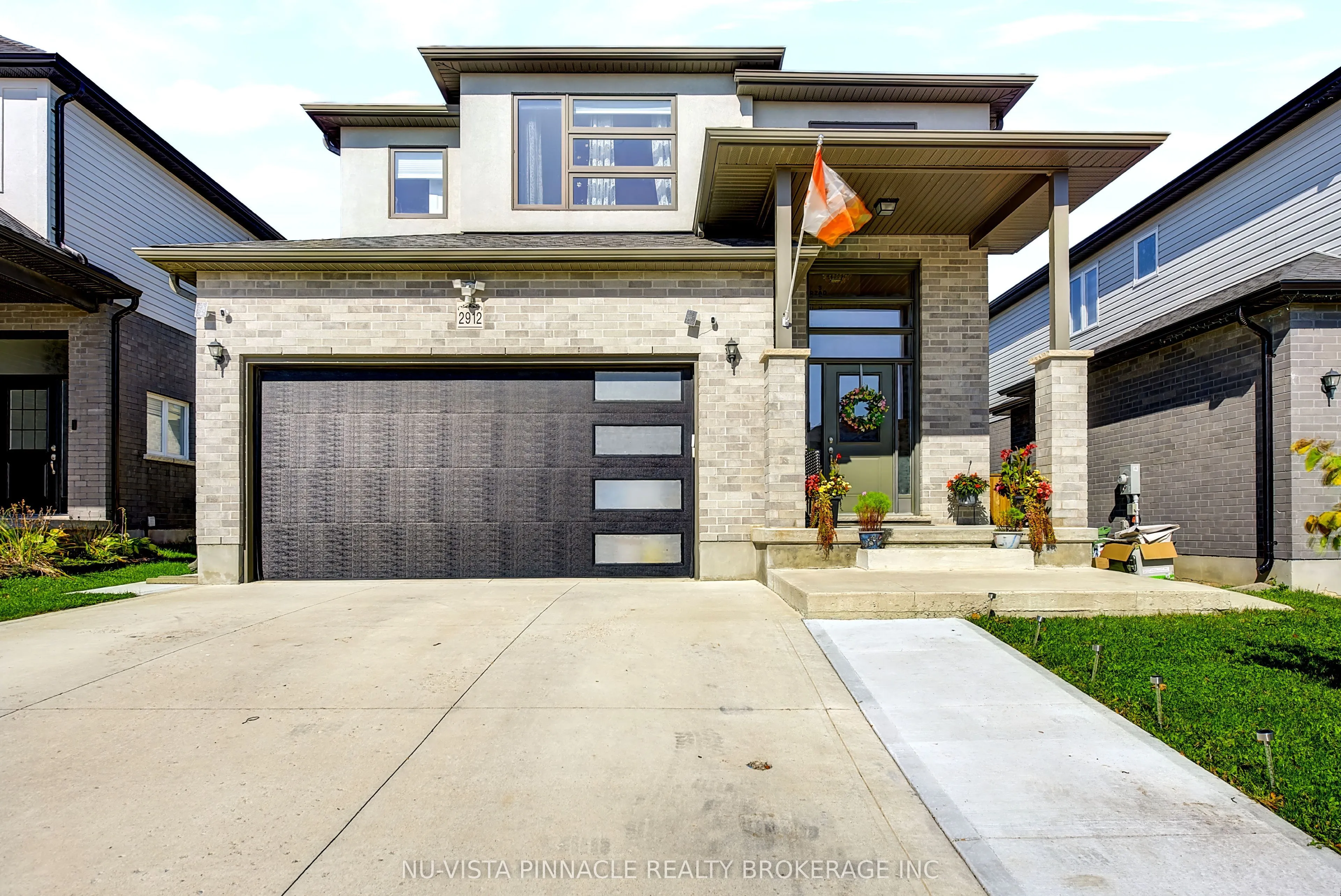 2912 Petty Road