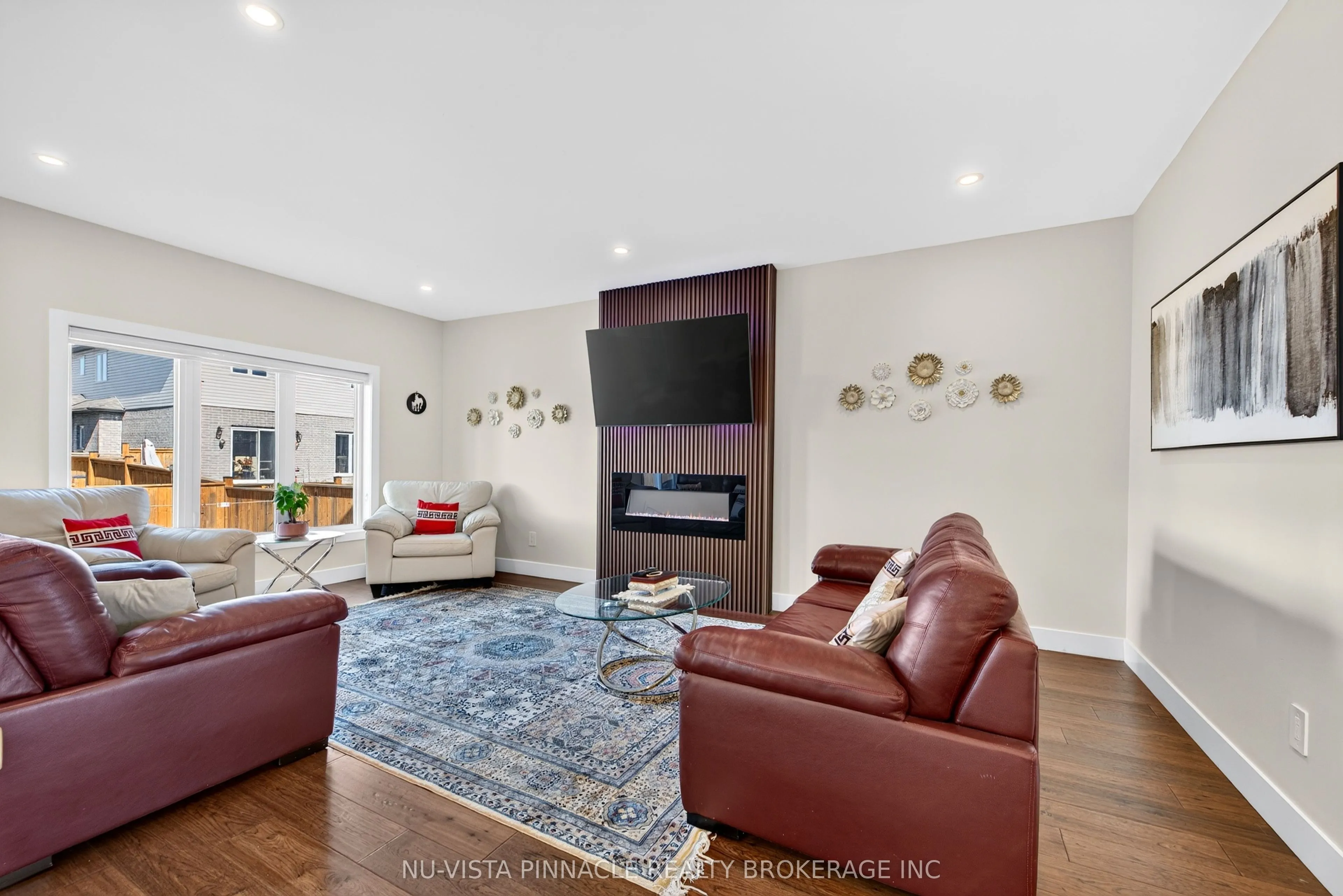2912 Petty Road