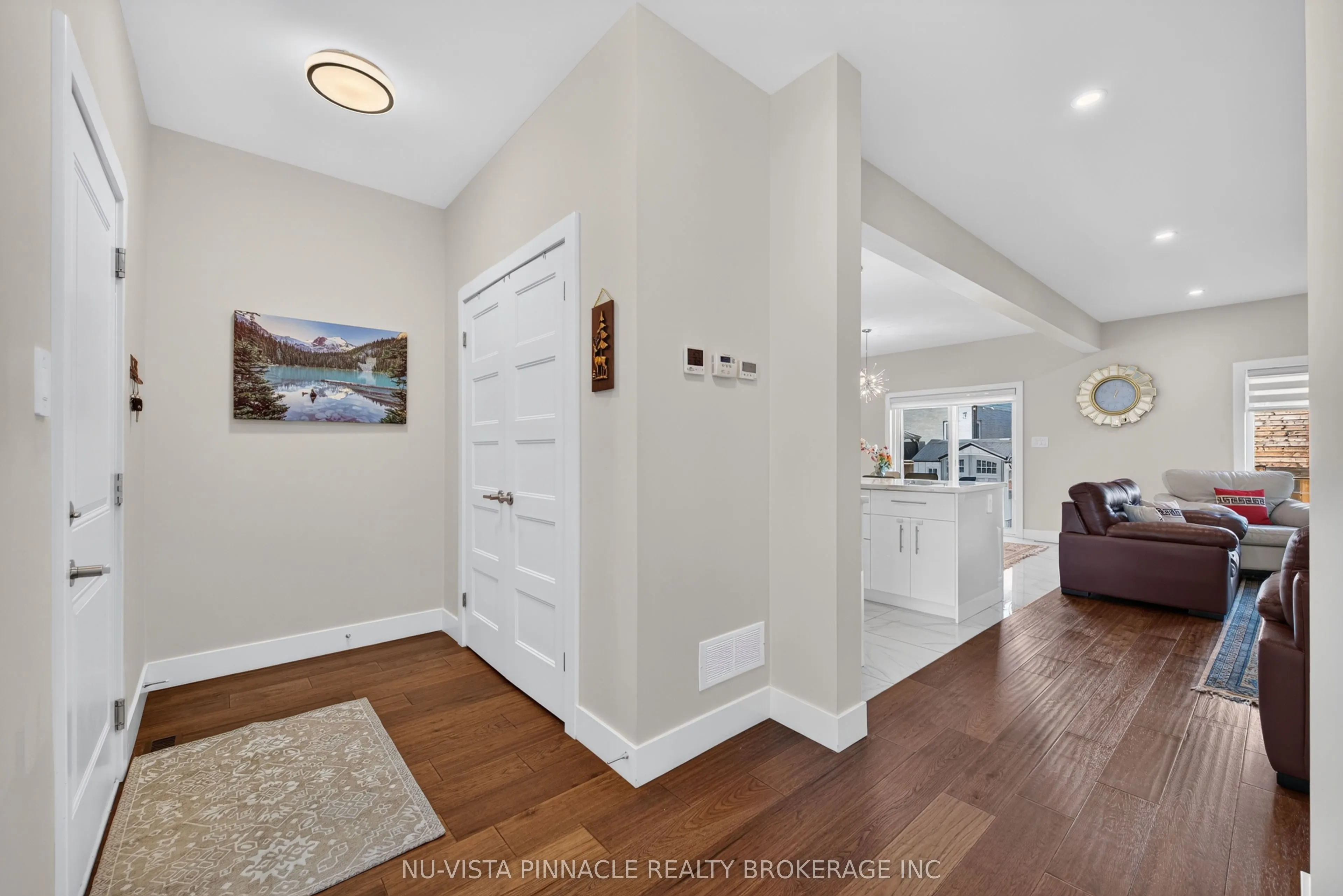 2912 Petty Road