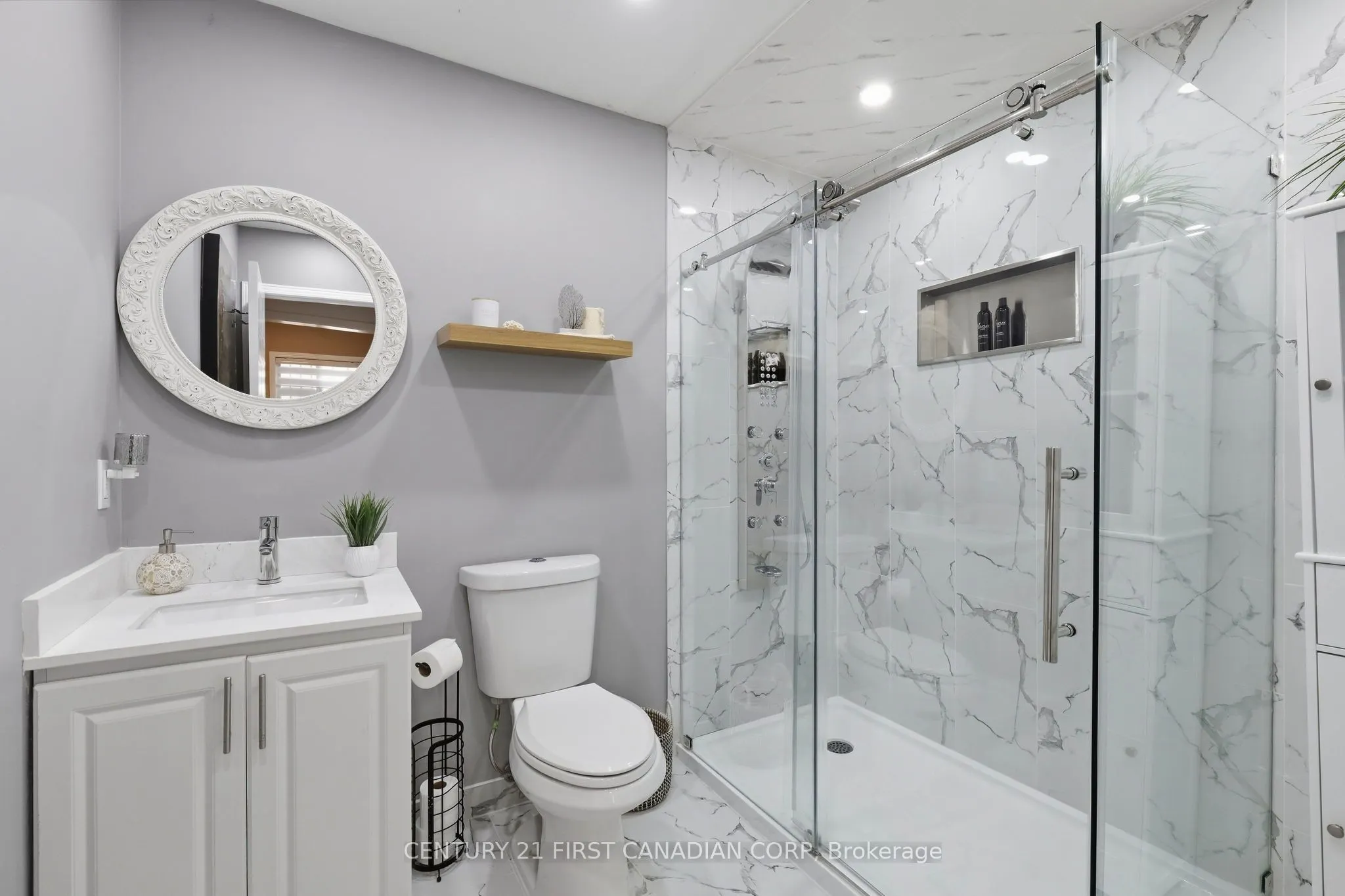 546 Talltree Crescent