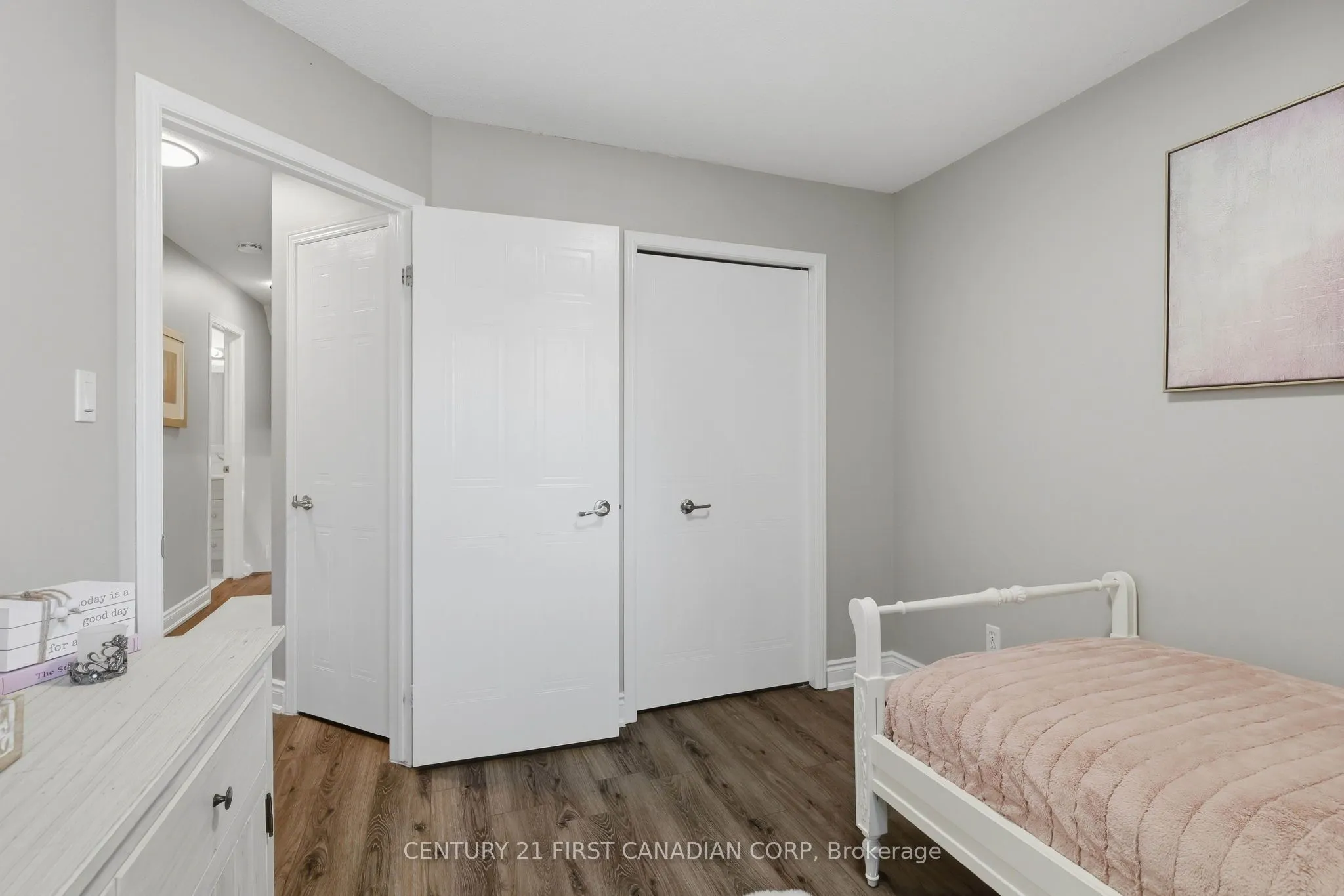 546 Talltree Crescent