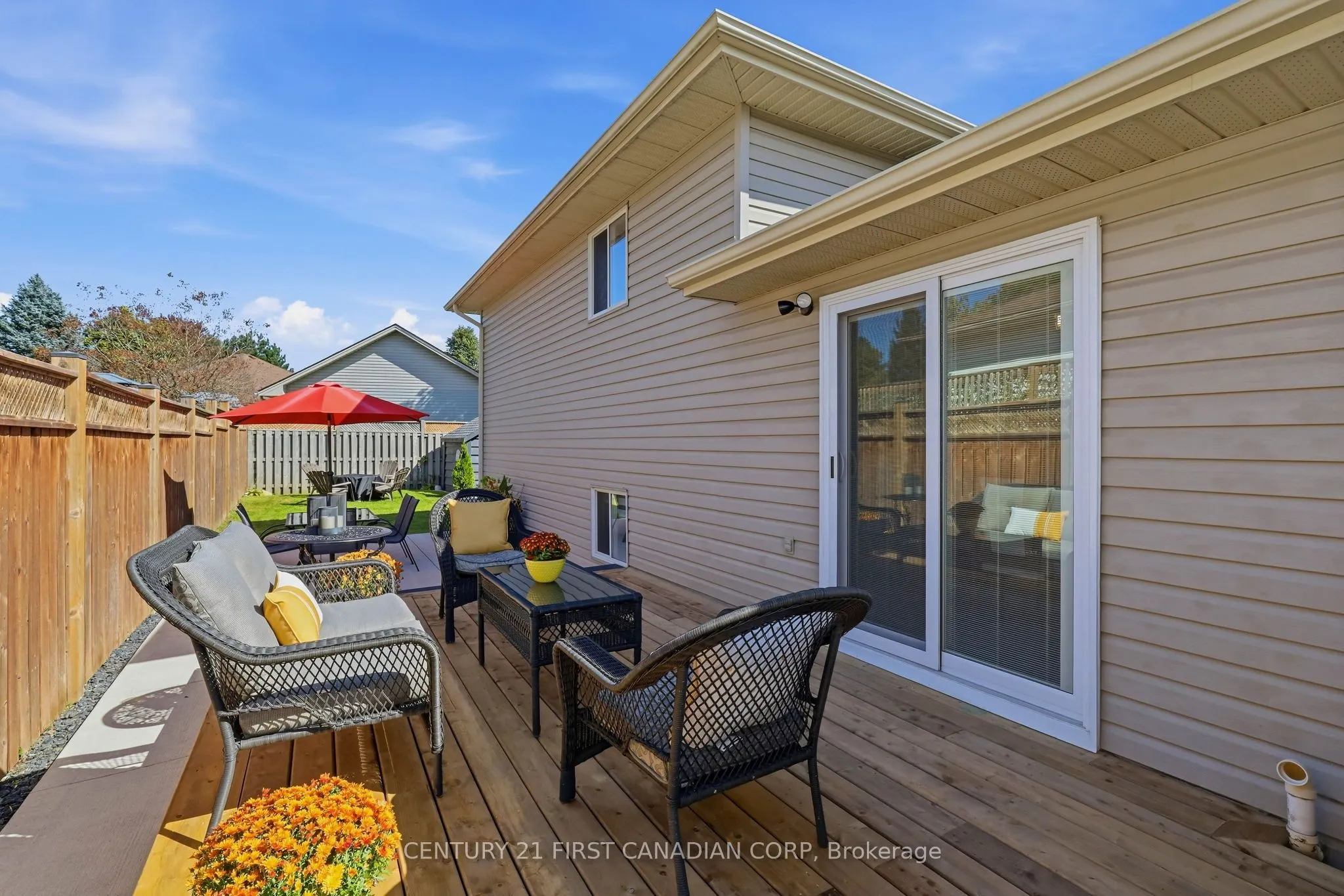 546 Talltree Crescent