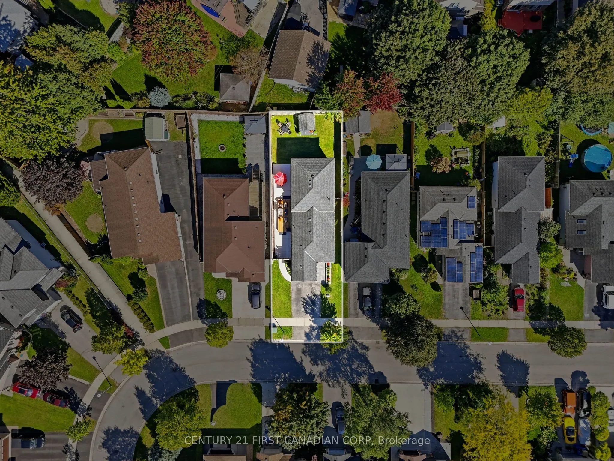 546 Talltree Crescent