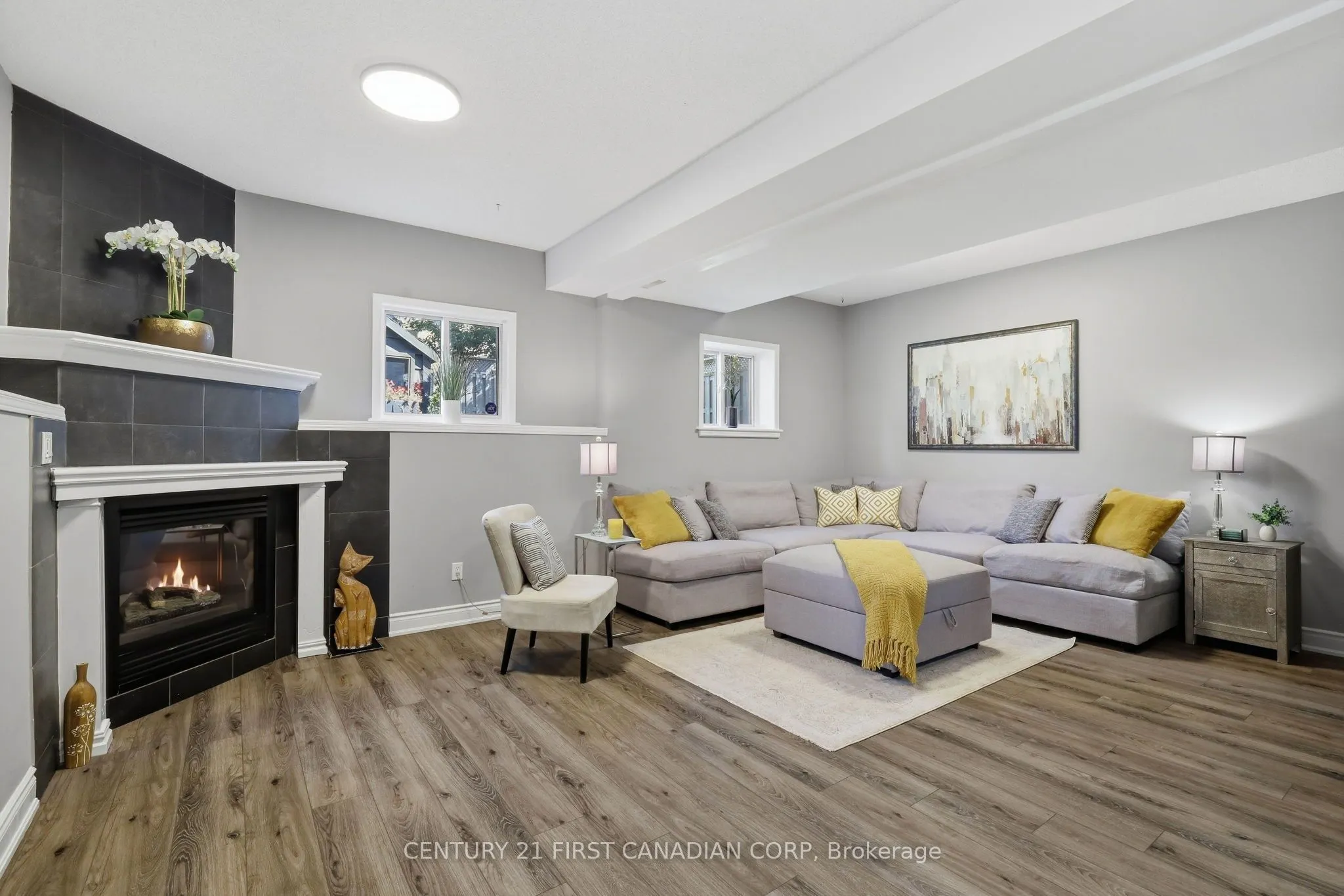 546 Talltree Crescent