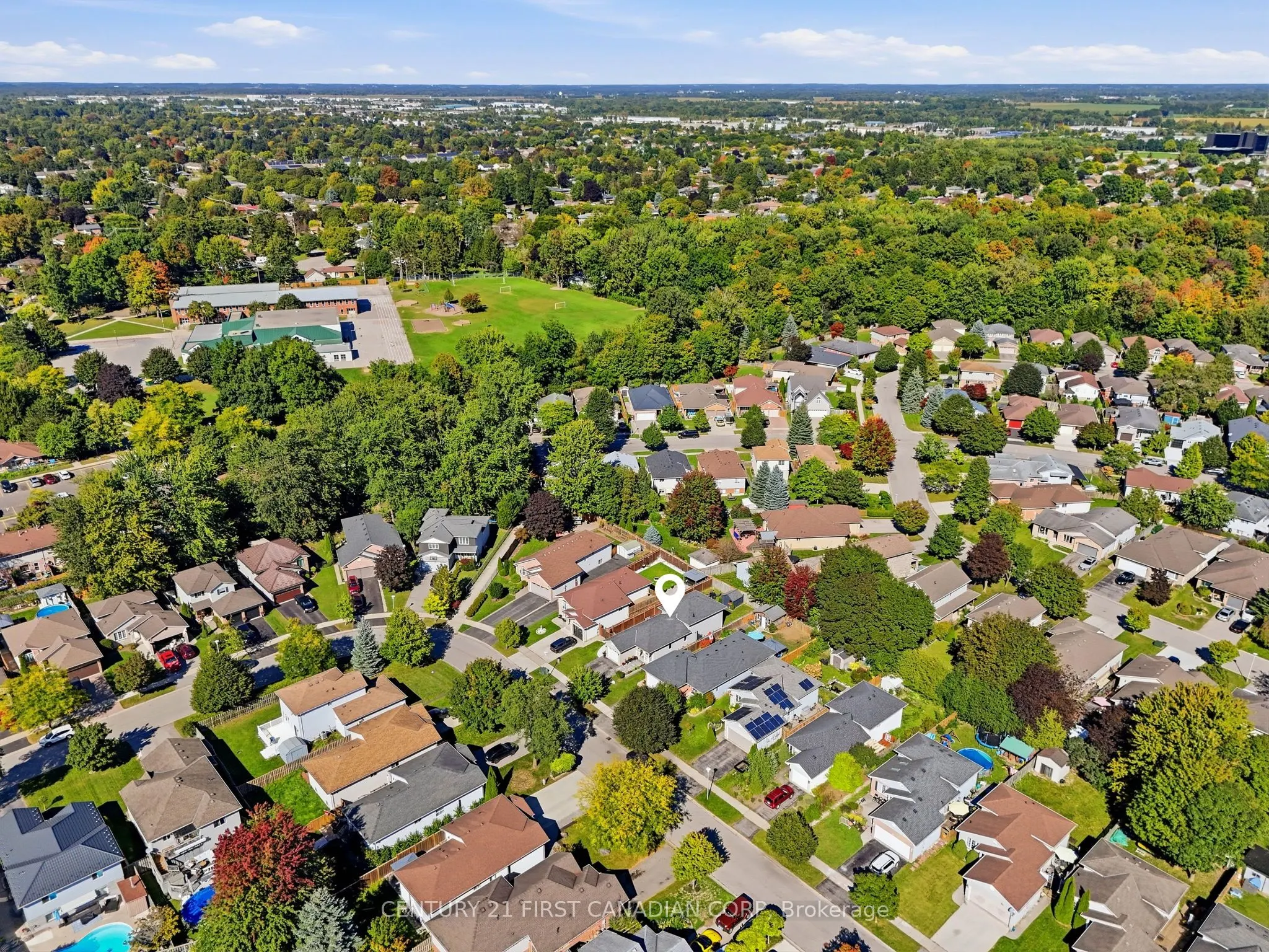 546 Talltree Crescent