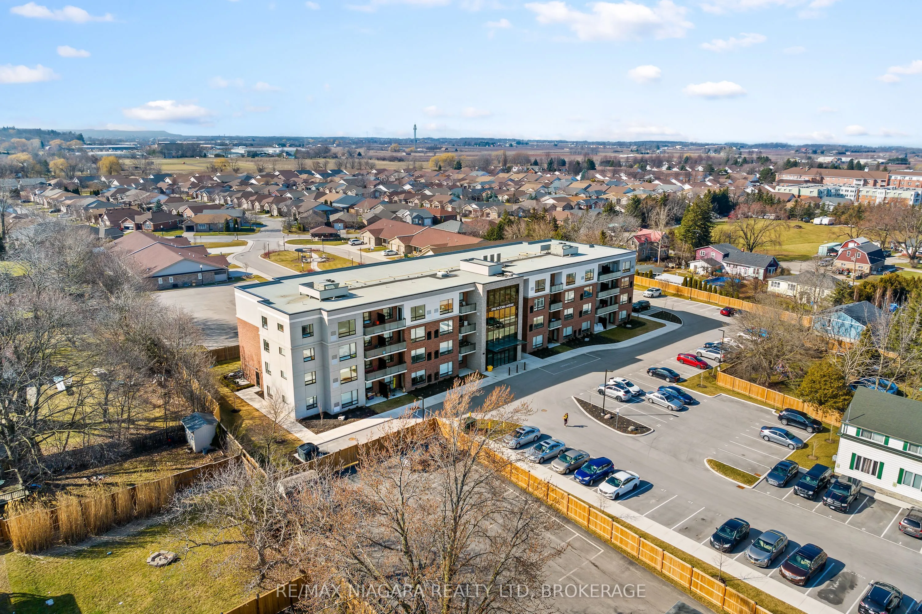 3998 Victoria Avenue #301