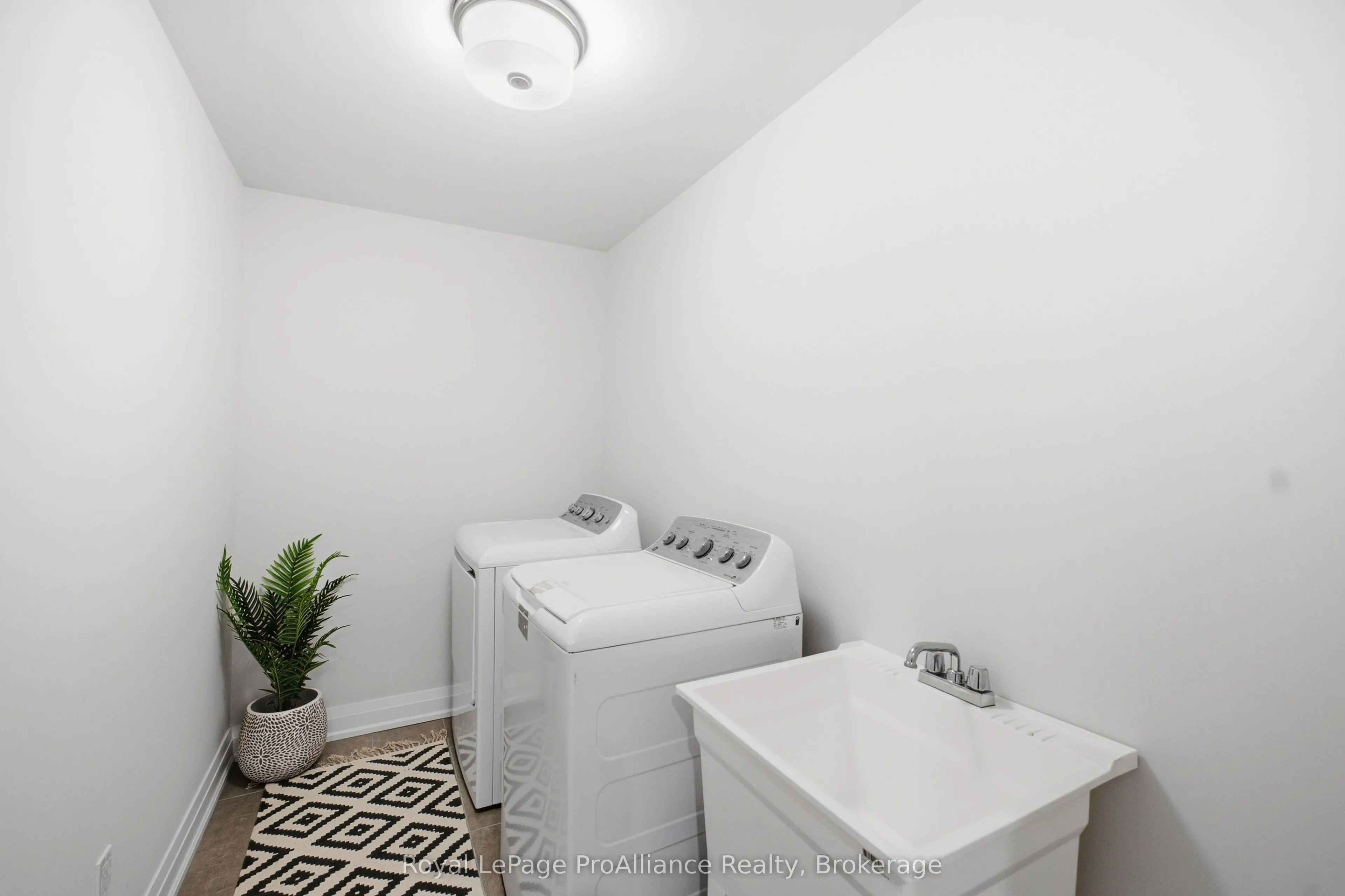 431 Orchard Avenue #C