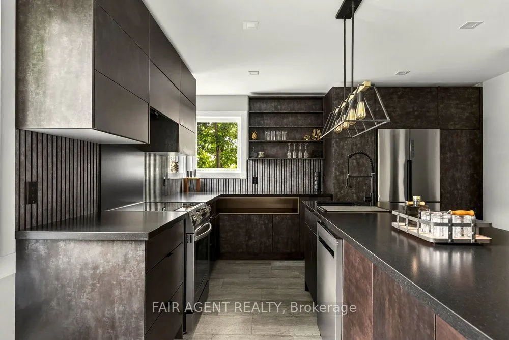 5 Firelane 14b Road