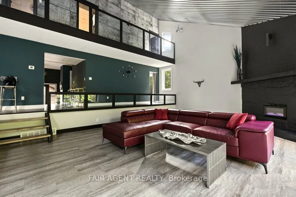 5 Firelane 14b Road