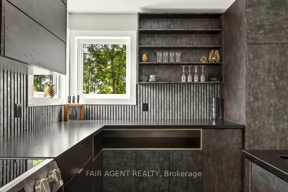 5 Firelane 14b Road