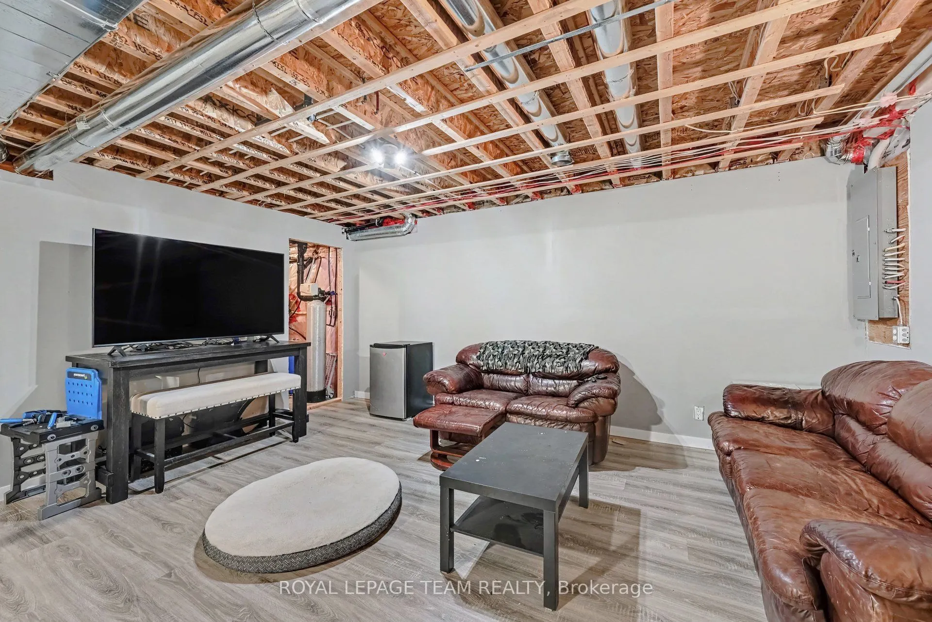 14241 Casselman Road