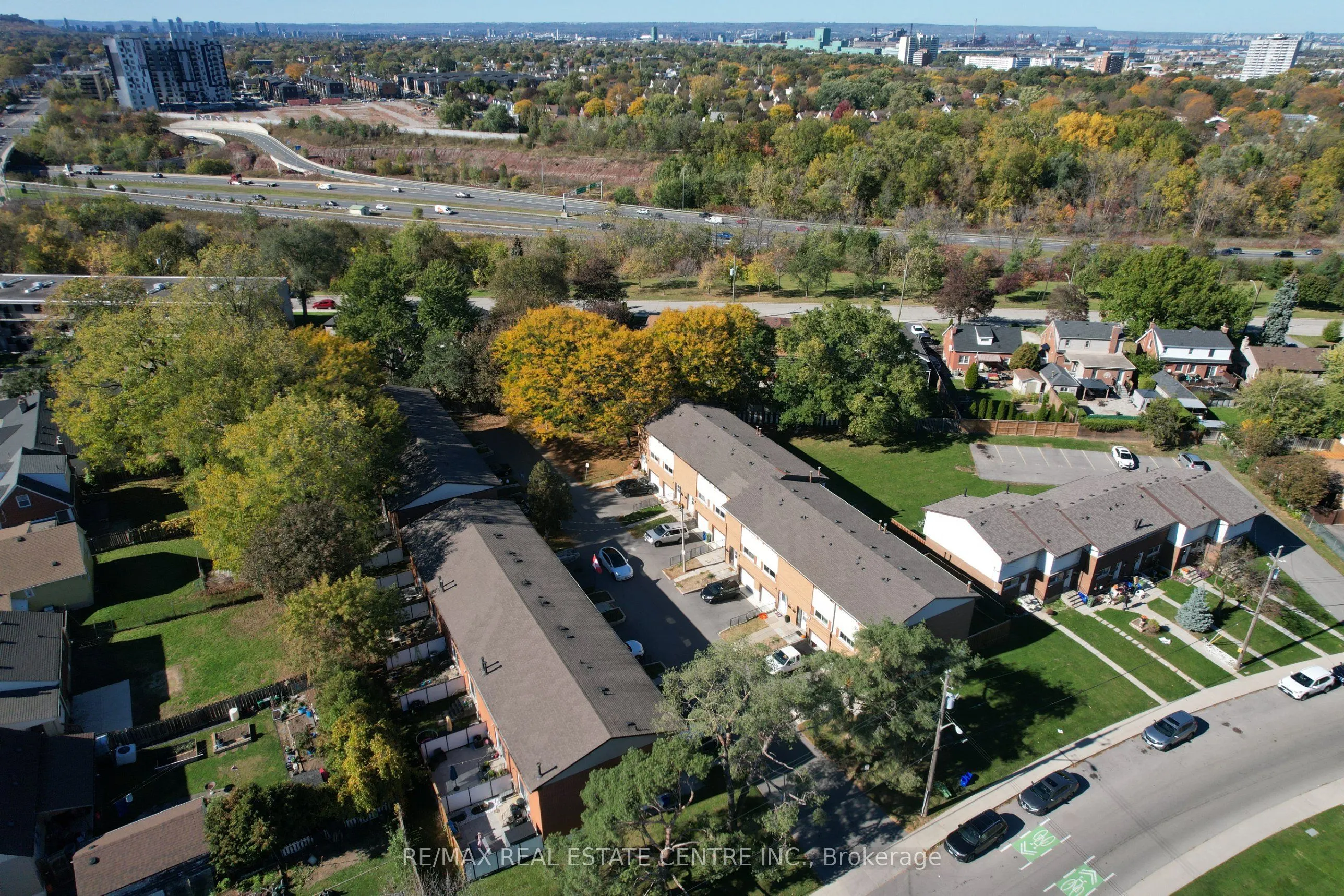 27 Woodman Drive N #4