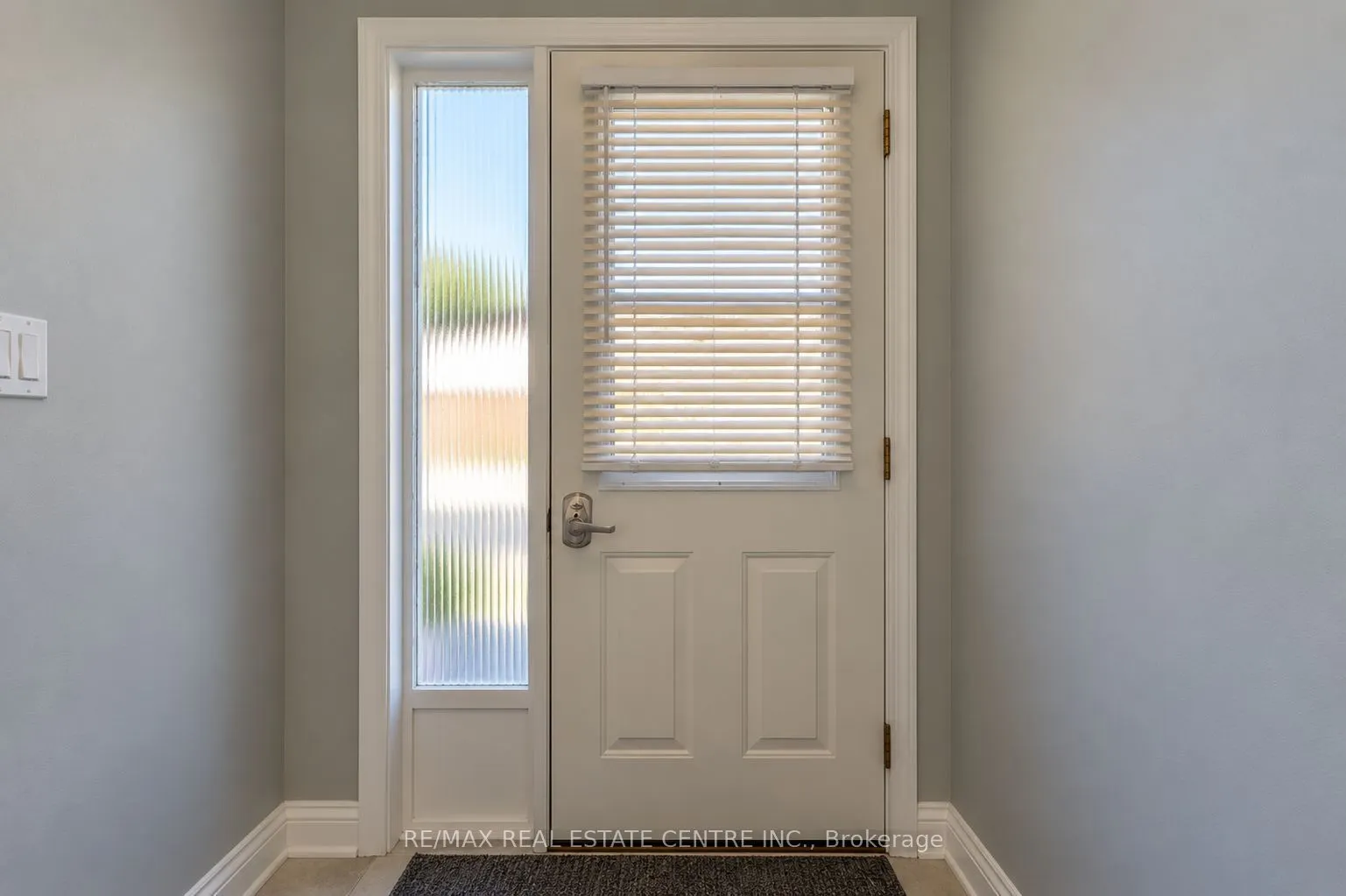 27 Woodman Drive N #4