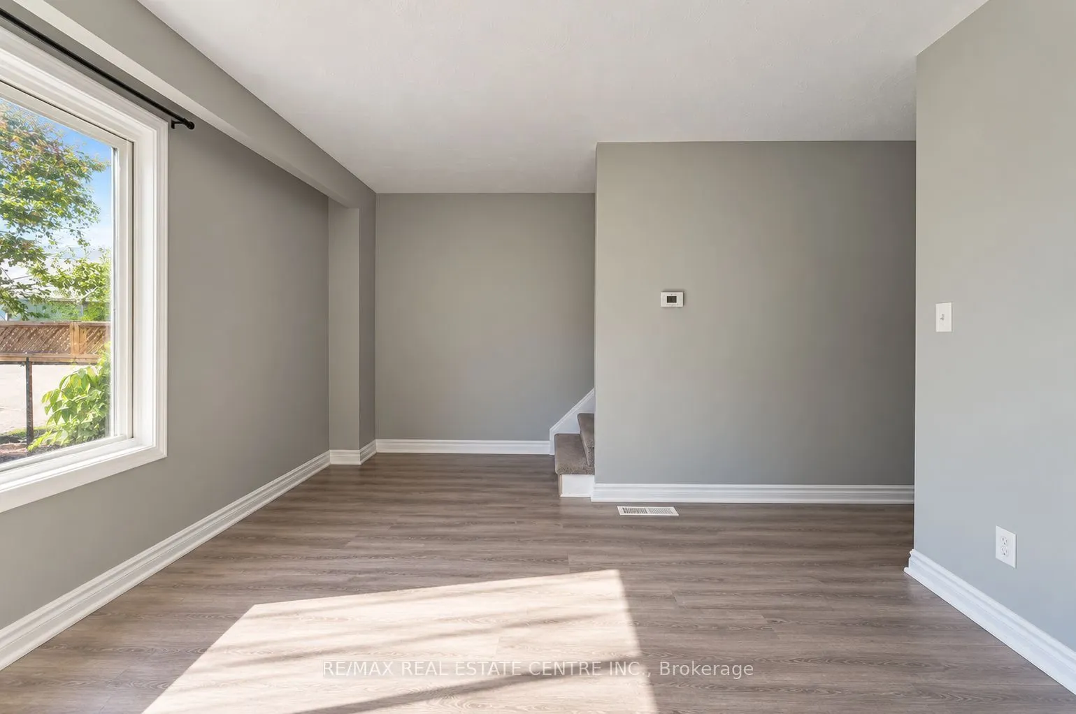 27 Woodman Drive N #4