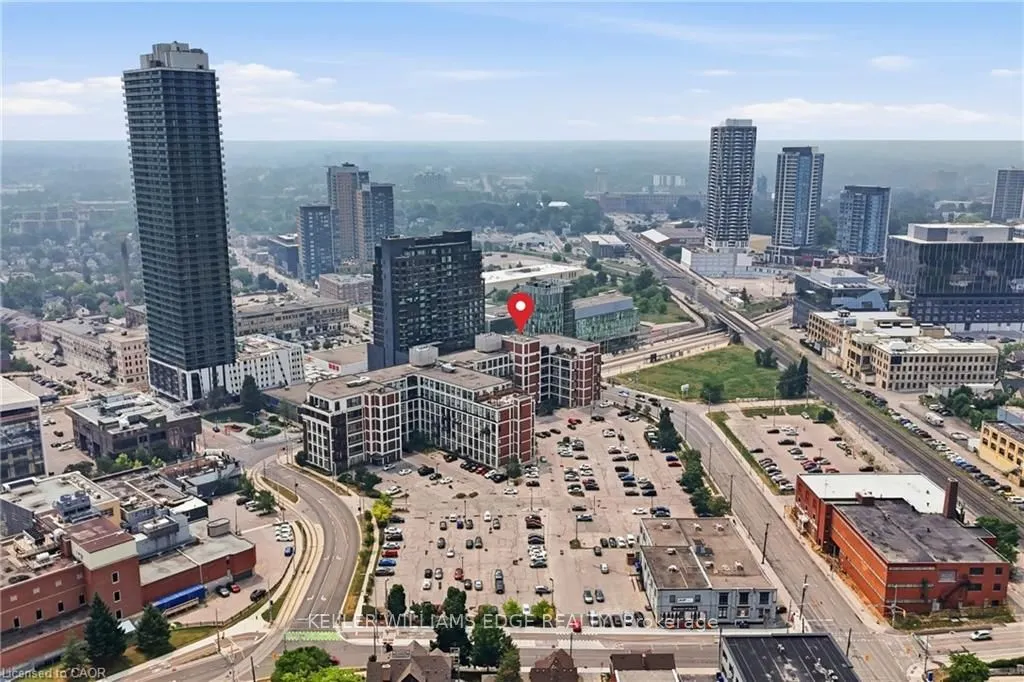 410 King Street W #307