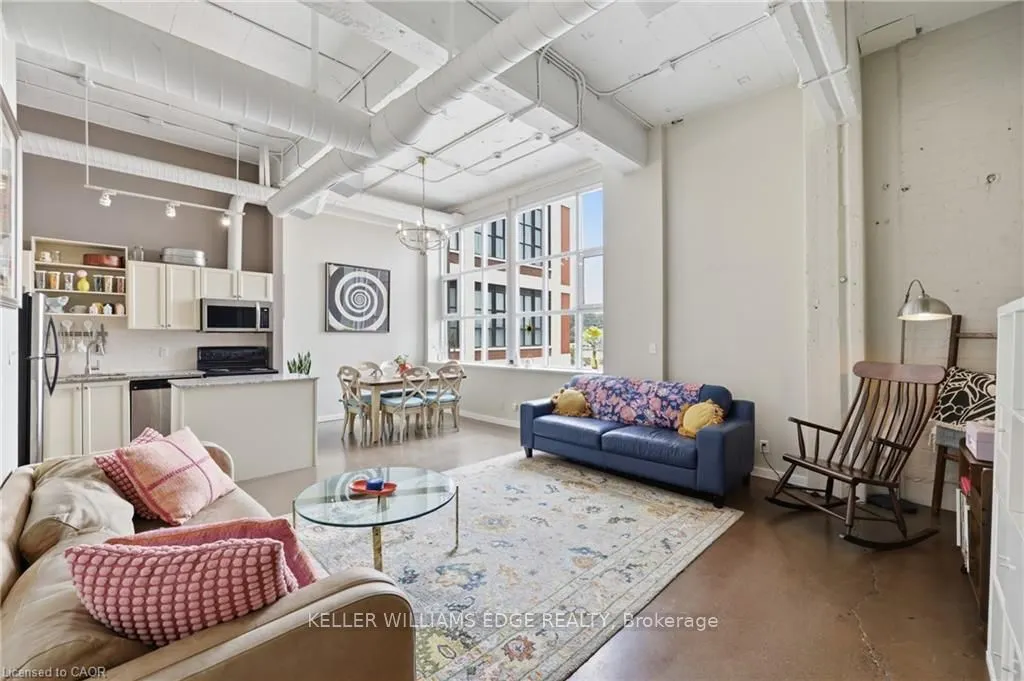 410 King Street W #307